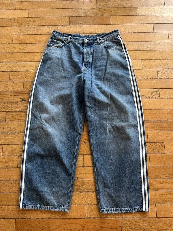 Adidas × Balenciaga Adidas x balenciaga denim blue destroy Size US 34 / EU 50 - 1 Thumbnail