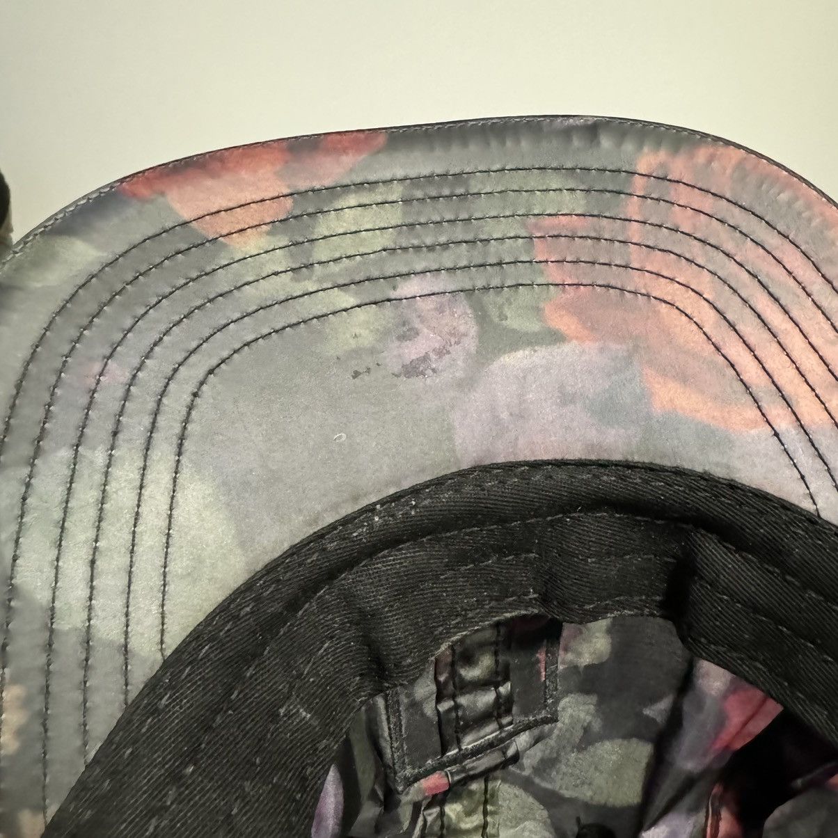Stone Island × Supreme Supreme x Stone Island Lamy Stampato 6 Panel Hat Size ONE SIZE - 9 Thumbnail