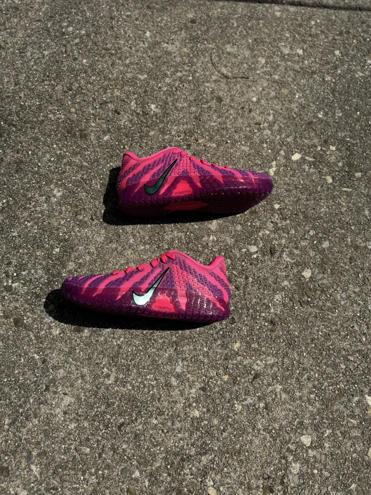 Nike Nike Ja 3 ‘Pink’ DS Size 9 & 10.5 Size US 9 / EU 42 - 1 Thumbnail