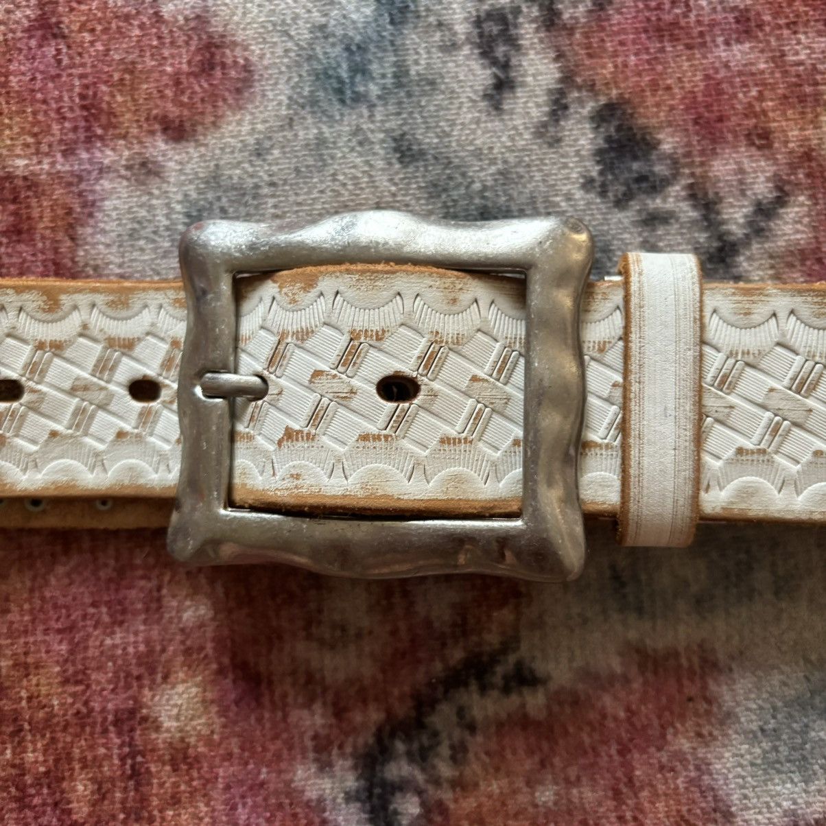 Boycott Boycott white studded leather belt Size ONE SIZE - 2 Thumbnail