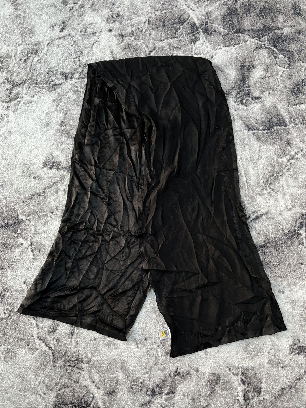 Dolce & Gabbana Dolce & Gabbana Script Logo Scarf Black Rare Y2K Size ONE SIZE - 1 Thumbnail