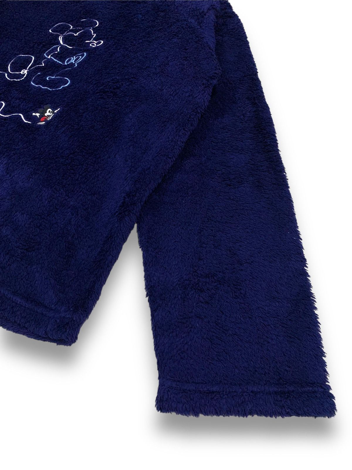 Mickey Mouse Vintage Y2K Uniqlo x Disney Mickey Mouse Embroidered Fleece Size US L / EU 52-54 / 3 - 9 Thumbnail