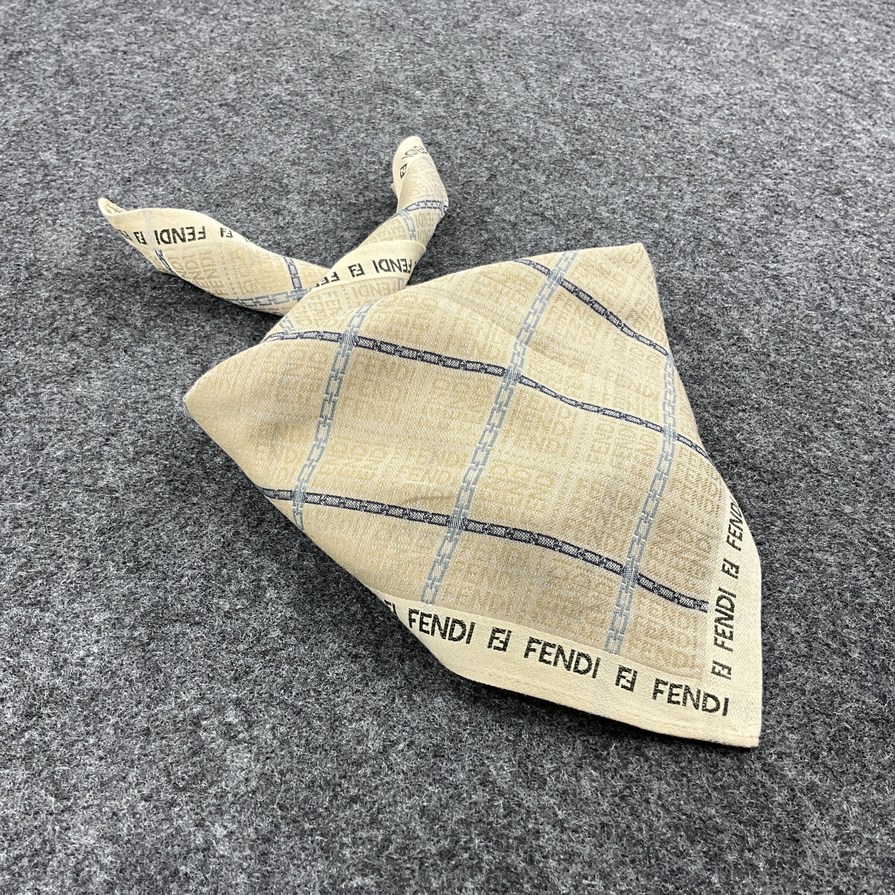 Vintage Vintage Fendi Handkerchief / Bandana / Neckerchief B030 Size ONE SIZE - 2 Thumbnail