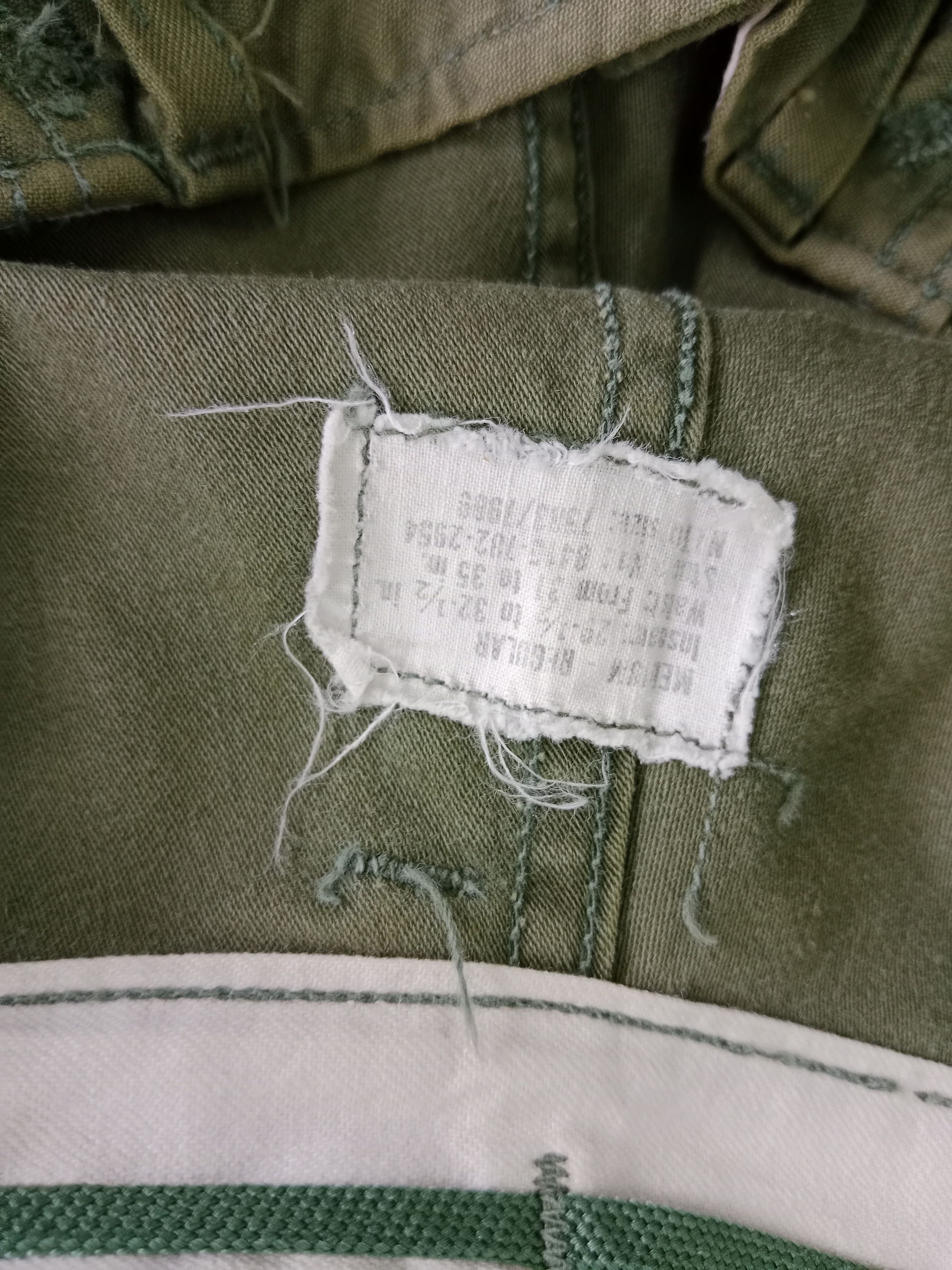 Other Vintage Military Cargo Pants Olive Green Rare Size US 35 - 12 Thumbnail