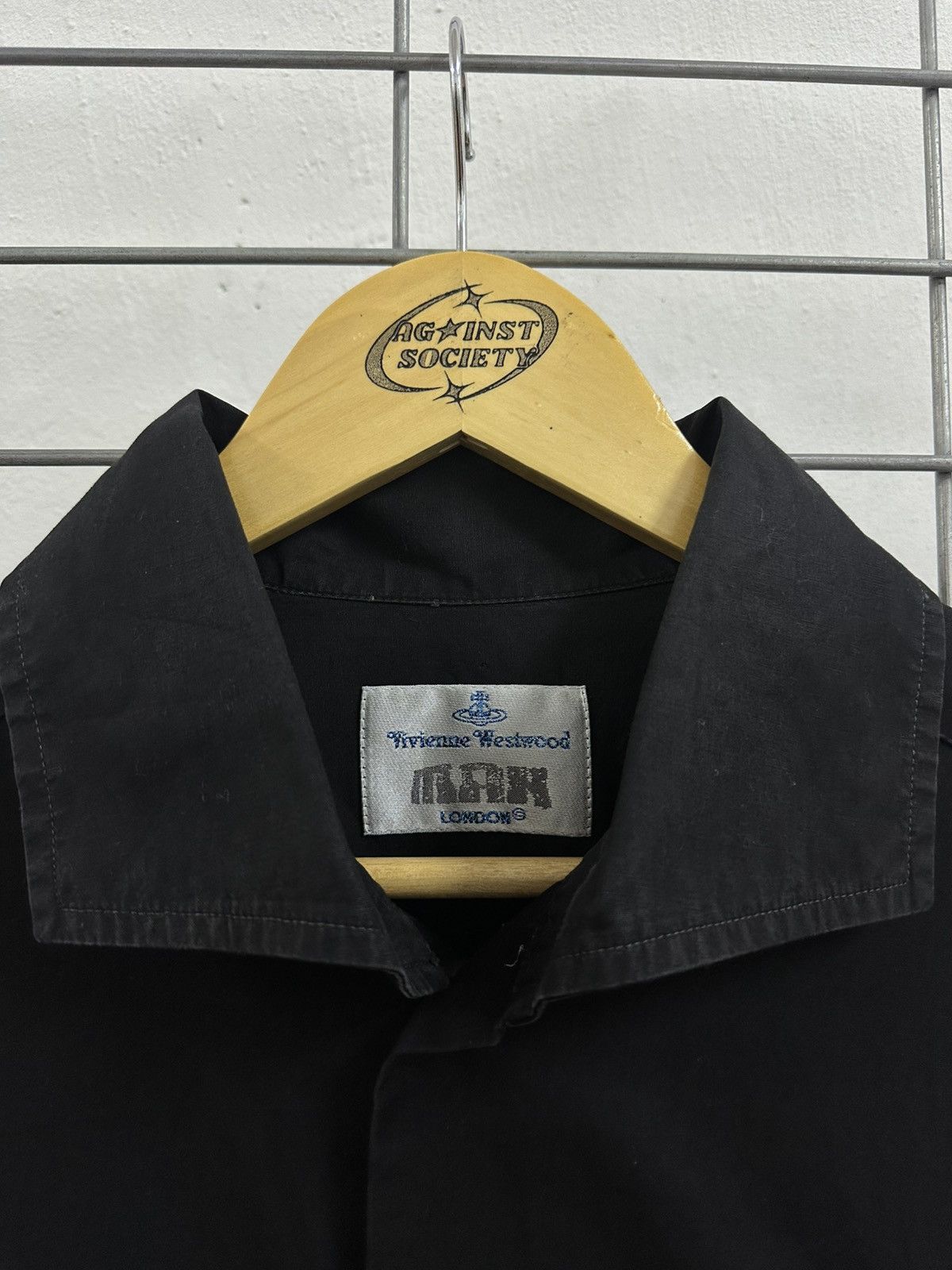 Vivienne Westwood Rare And Beautiful Vivienne Westwood Formal Black Shirt Size US S / EU 44-46 / 1 - 6 Thumbnail