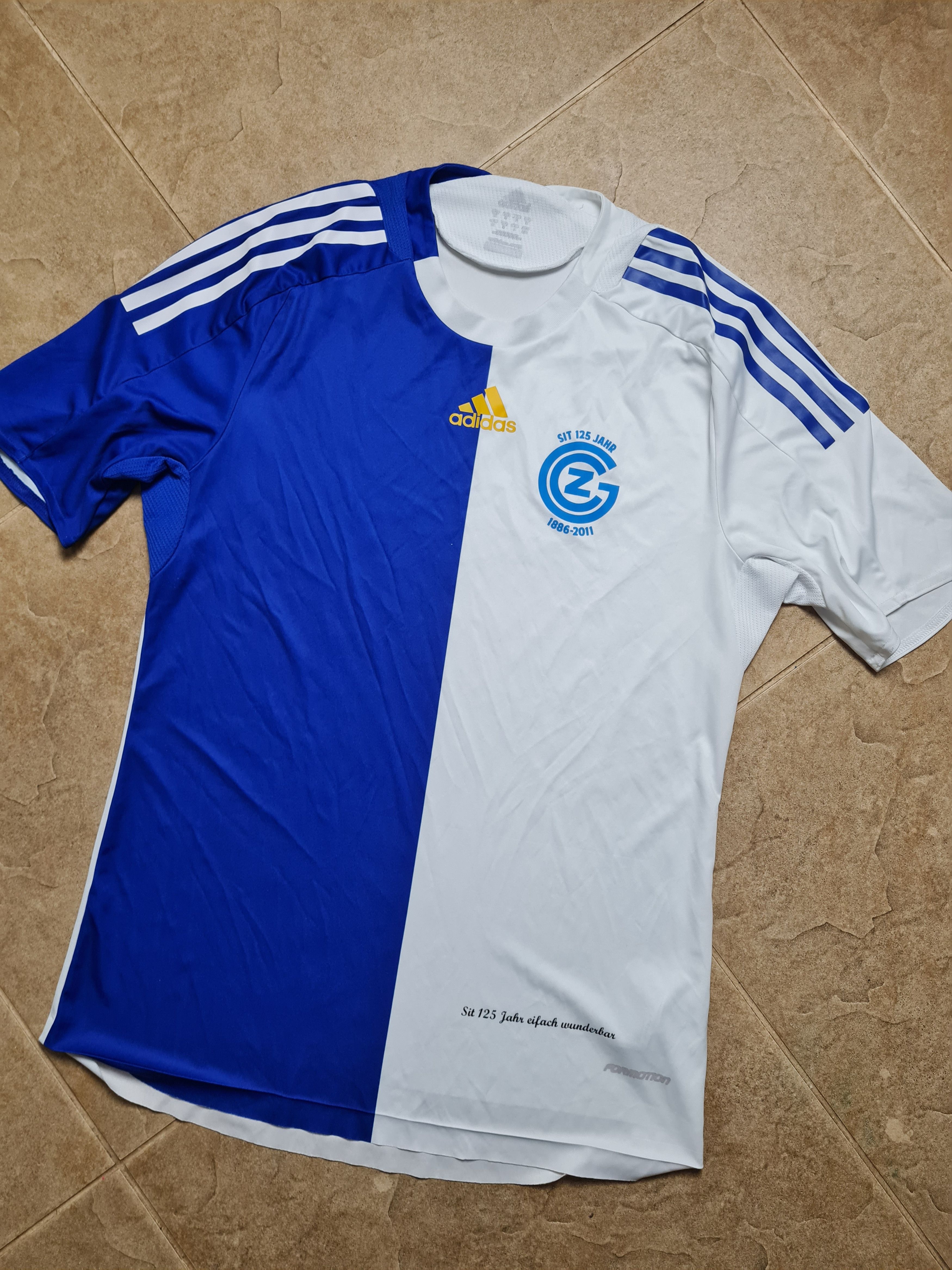 Adidas JERSEY GRASSHOPPER 2008/09 HOME SOCCER SHIRT ADIDAS 096004 Size US M / EU 48-50 / 2 - 5 Thumbnail