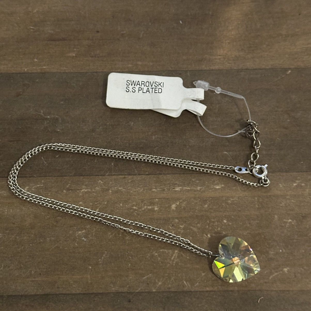 Swarovski × Vintage Vintage Swarovski yellow AB crystal heart pendant necklace Size ONE SIZE - 4 Thumbnail