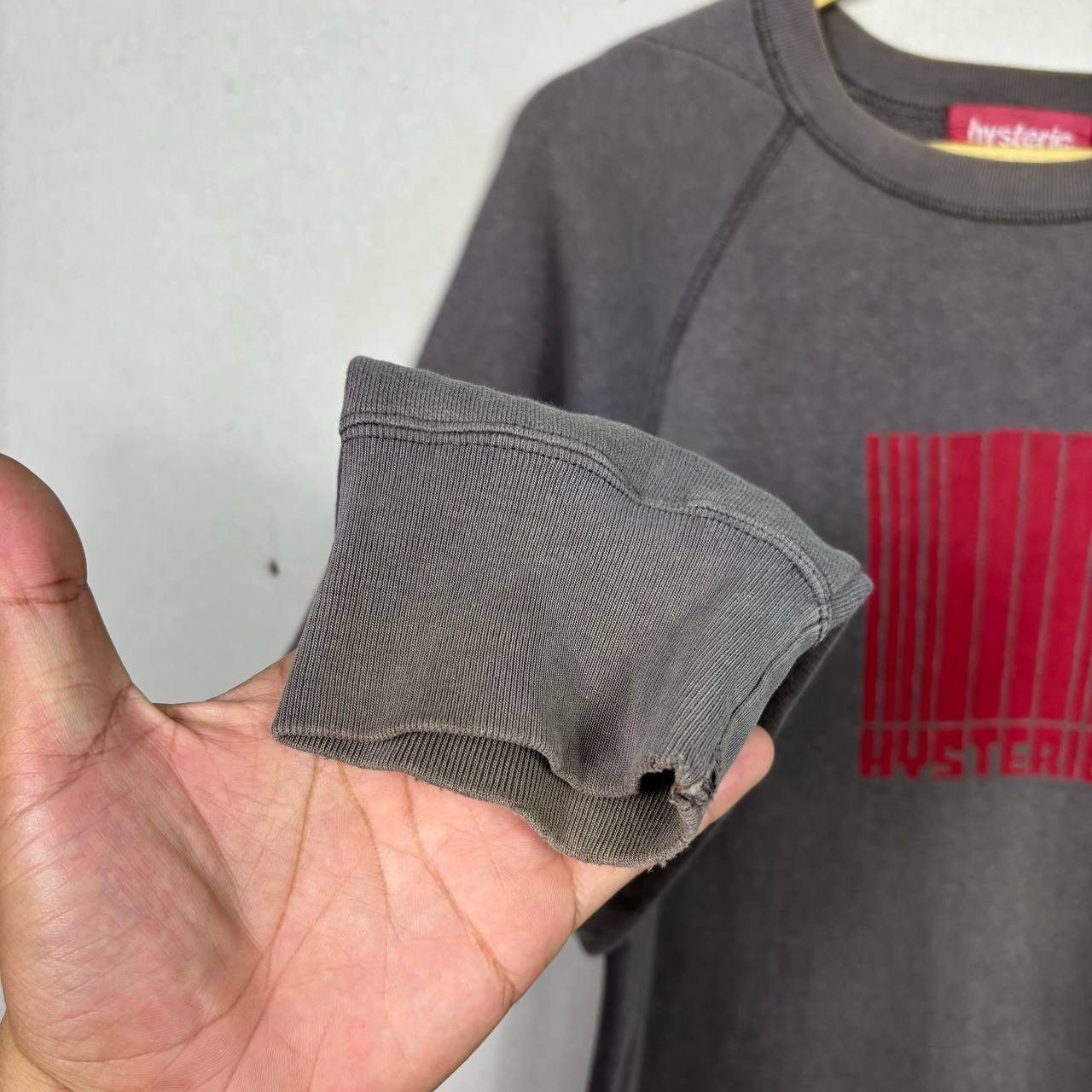 Hysteric Glamour Vtg 90s Hysteric Glamour Barcode Logo Sweatshirt Gray Size M Size US M / EU 48-50 / 2 - 5 Thumbnail