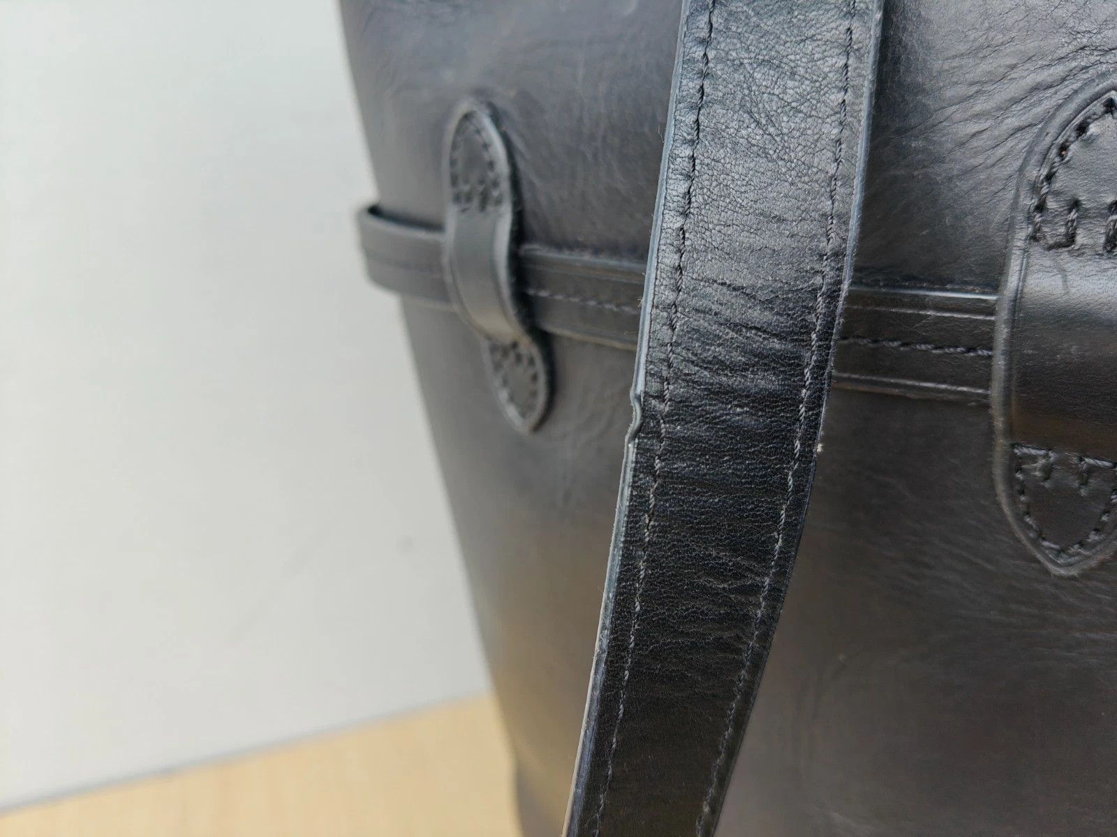 Polo Ralph Lauren Polo Ralph Lauren Bellport Leather Large Bucket Bag FTP 0001 Size ONE SIZE - 13 Thumbnail