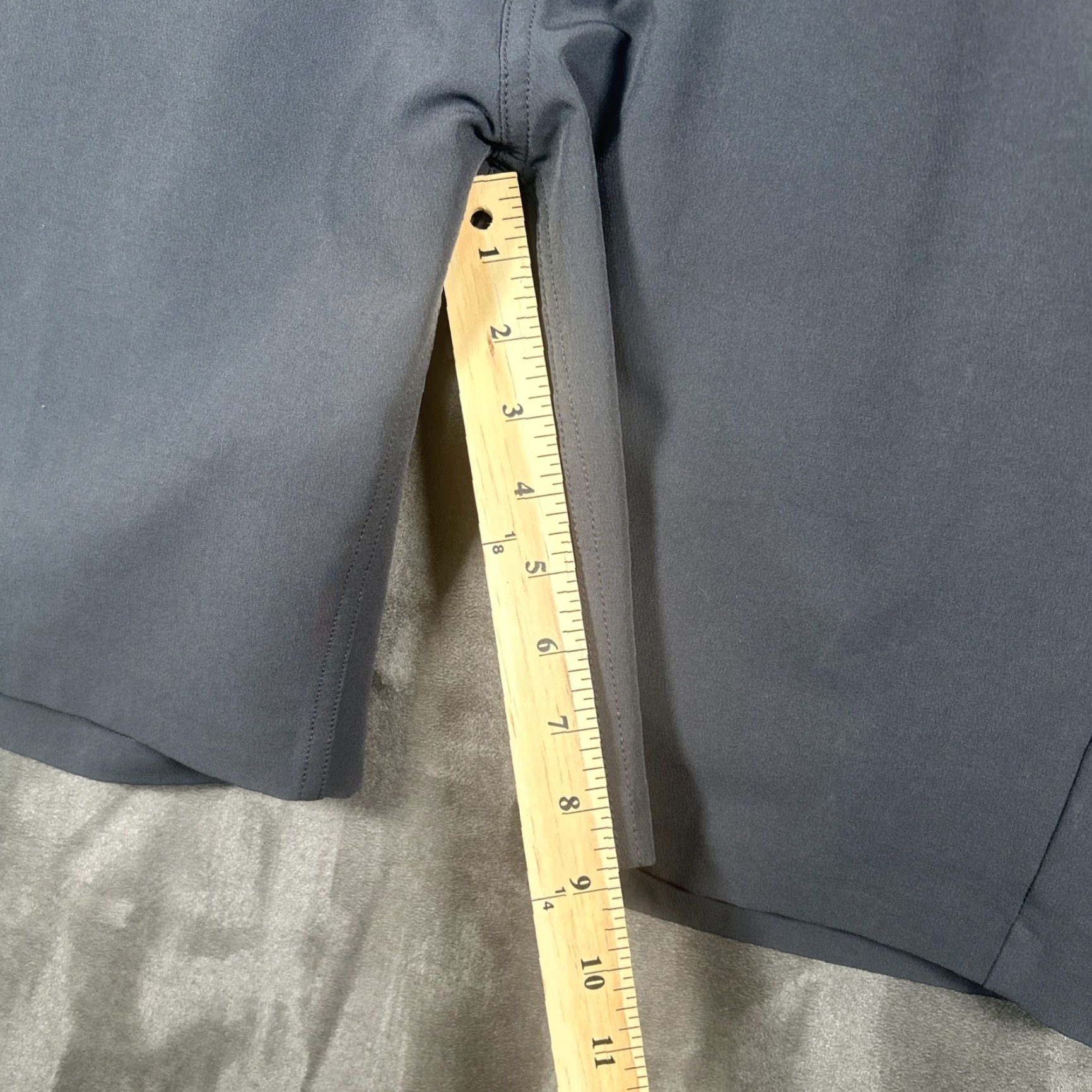 Vintage Proof Mens Shorts 34 Gray Nomad Short Chino Style Flat Front Button Zip Pocket Casual Travel Workwear Size US 34 / EU 50 - 3 Thumbnail