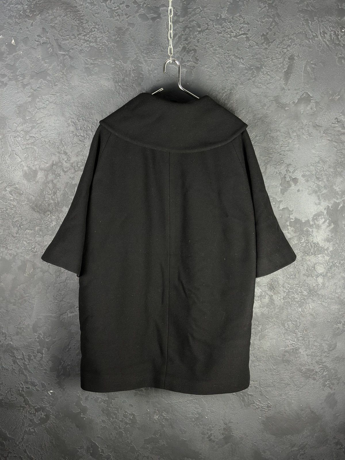 Herno × Vintage HERNO Vintage Women’s Black Short Sleeve Overcoat Designer Size L / US 10 / IT 46 - 5 Thumbnail