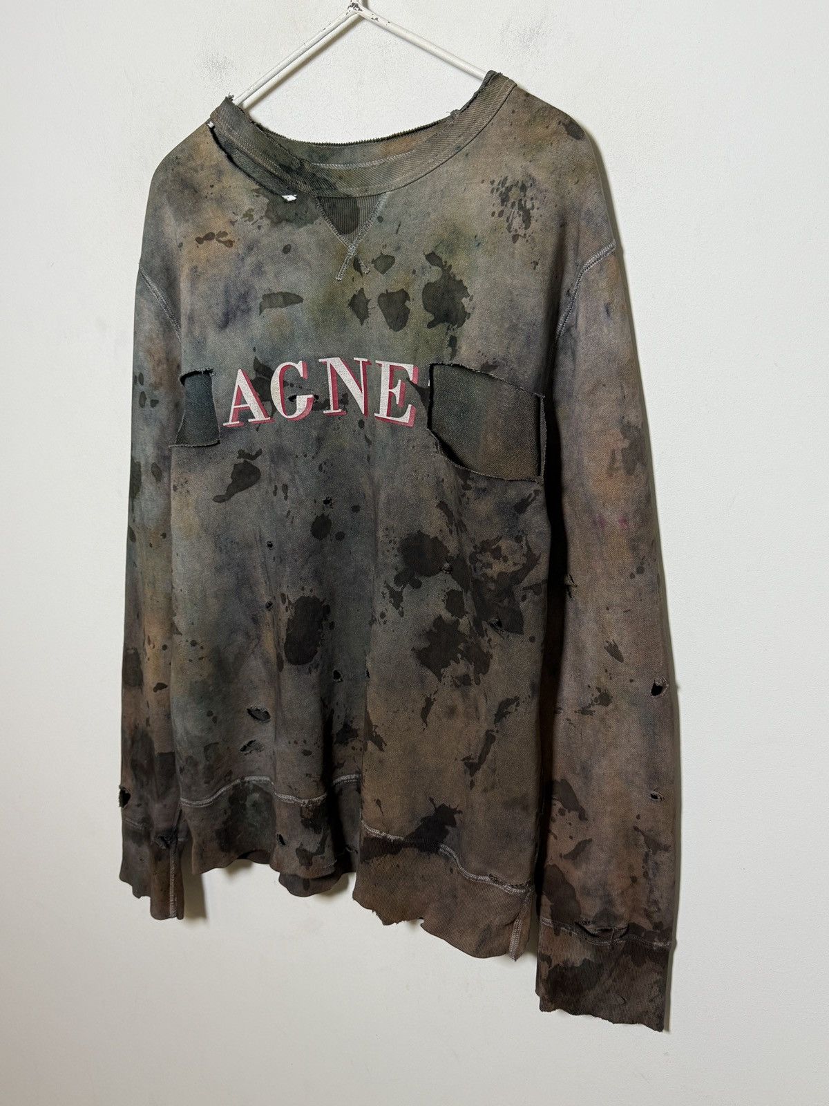 Acne Studios Heavily distressed Acne Studios crewneck erd Size US L / EU 52-54 / 3 - 2 Thumbnail
