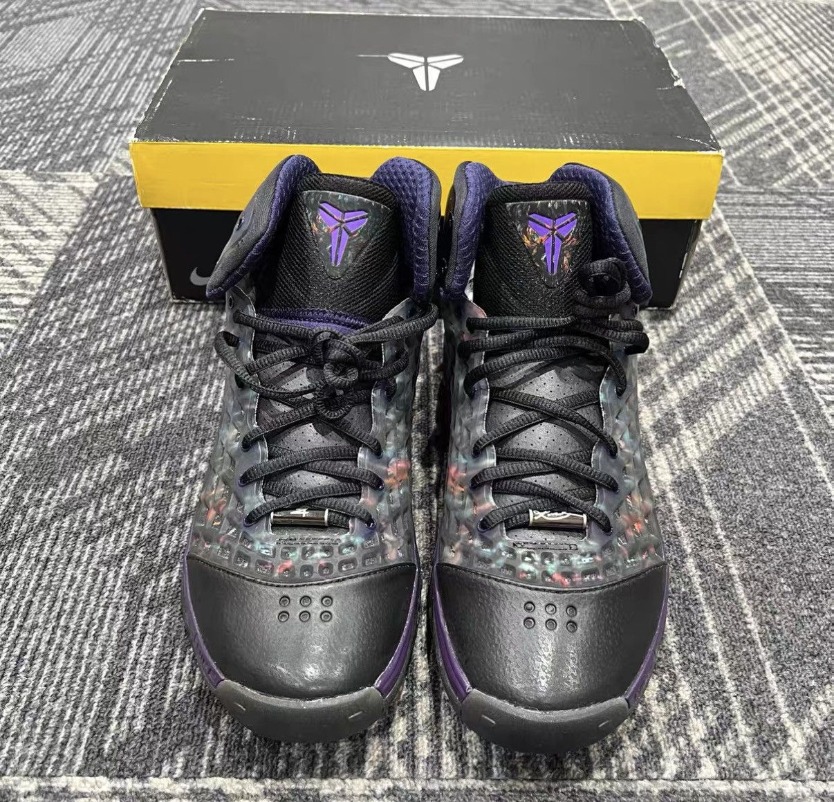 Nike Nike Kobe 3 Prelude J42 Size US 8.5 / EU 41-42 - 2 Thumbnail