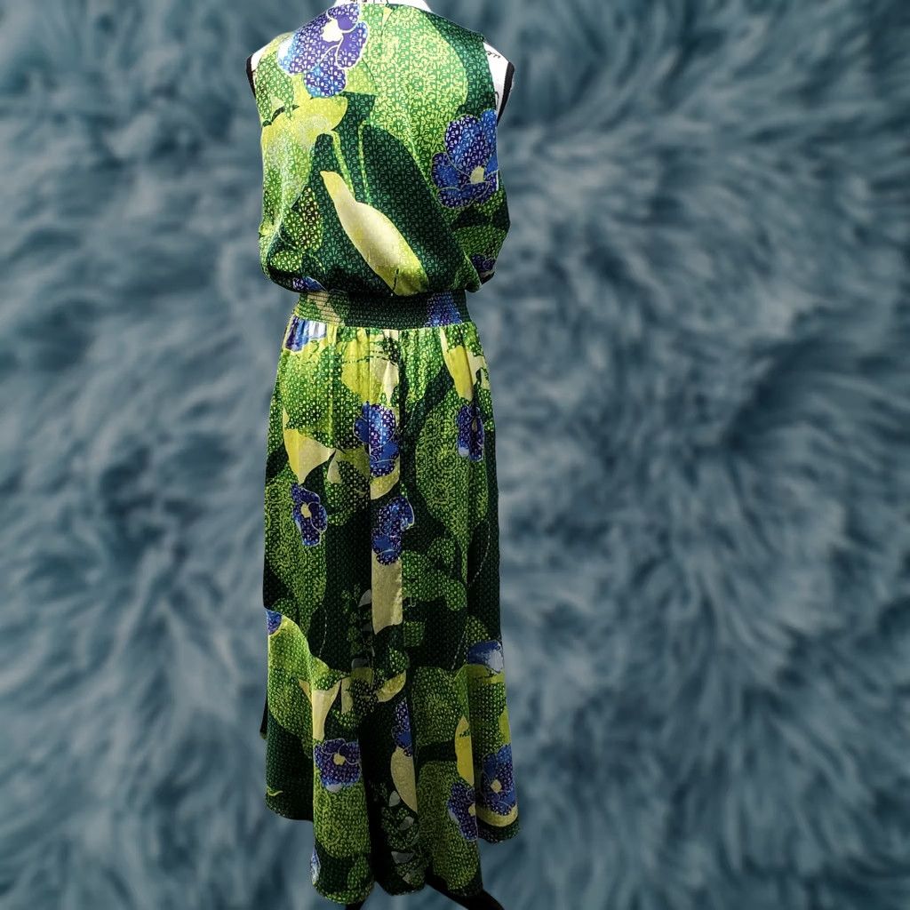 White House Black Market White House Black Market Maxi Dress Womens Size 6 Multicolor Floral Smocked Waist V Neck Sleeveless 100% Polyester Size M / US 6-8 / IT 42-44 - 1 Thumbnail