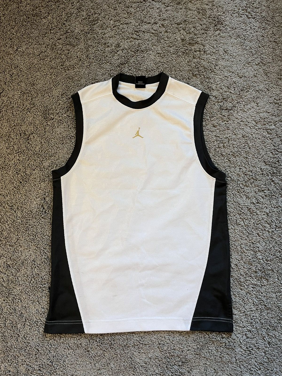 Jordan Brand Air Jordan vintage tanktop jersey Size US S / EU 44-46 / 1 - 1 Thumbnail