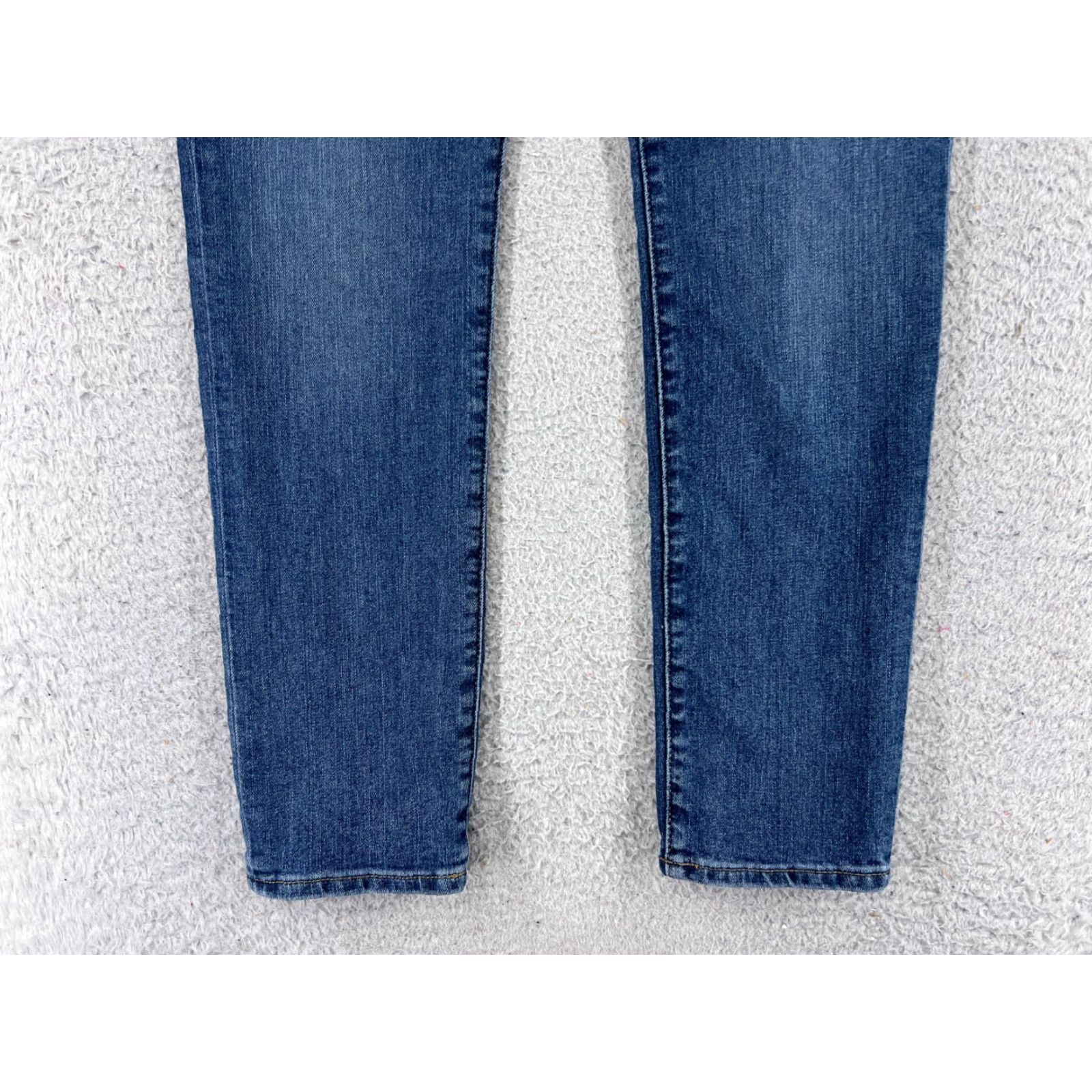 Lucky Brand Lucky Brand Women’s Skinny Jeans 6 Blue Denim Cotton Blend Low Rise 28x28 Retro Classic Size 28" / US 6 / IT 42 - 2 Thumbnail