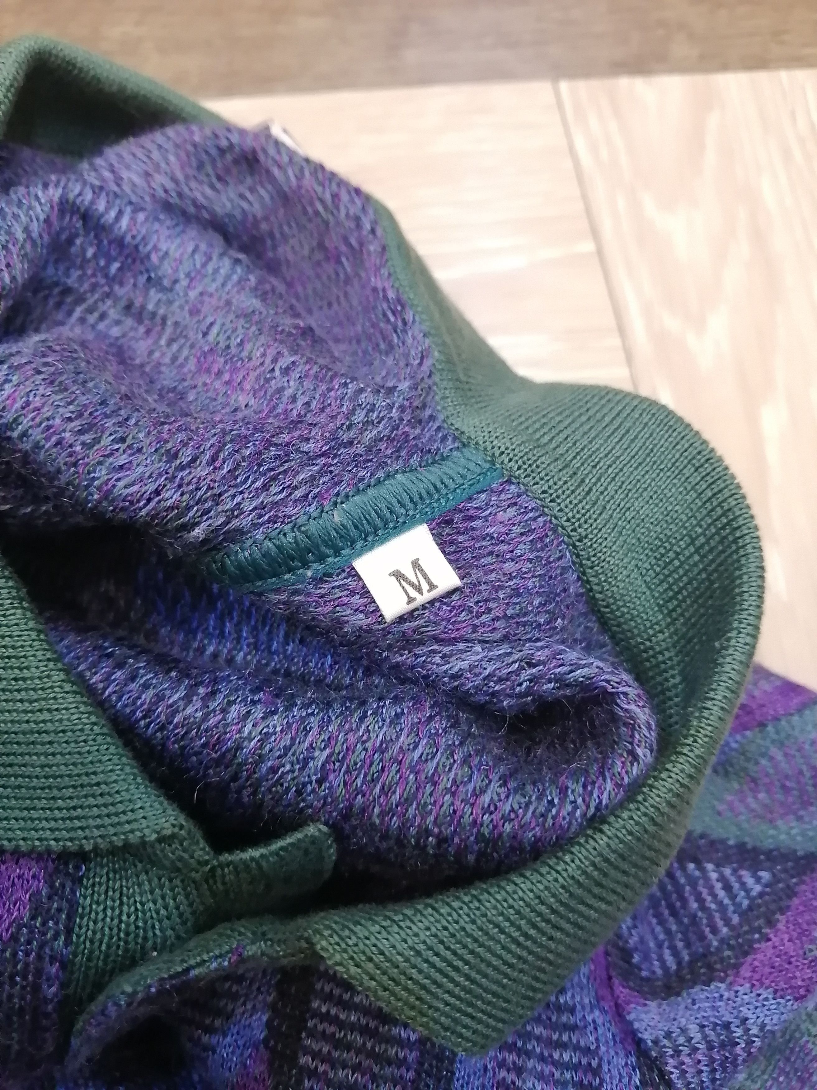Yves Saint Laurent YVES SAINT LAURENT VINTAGE KNITWEAR - SIZE M Size US M / EU 48-50 / 2 - 13 Thumbnail