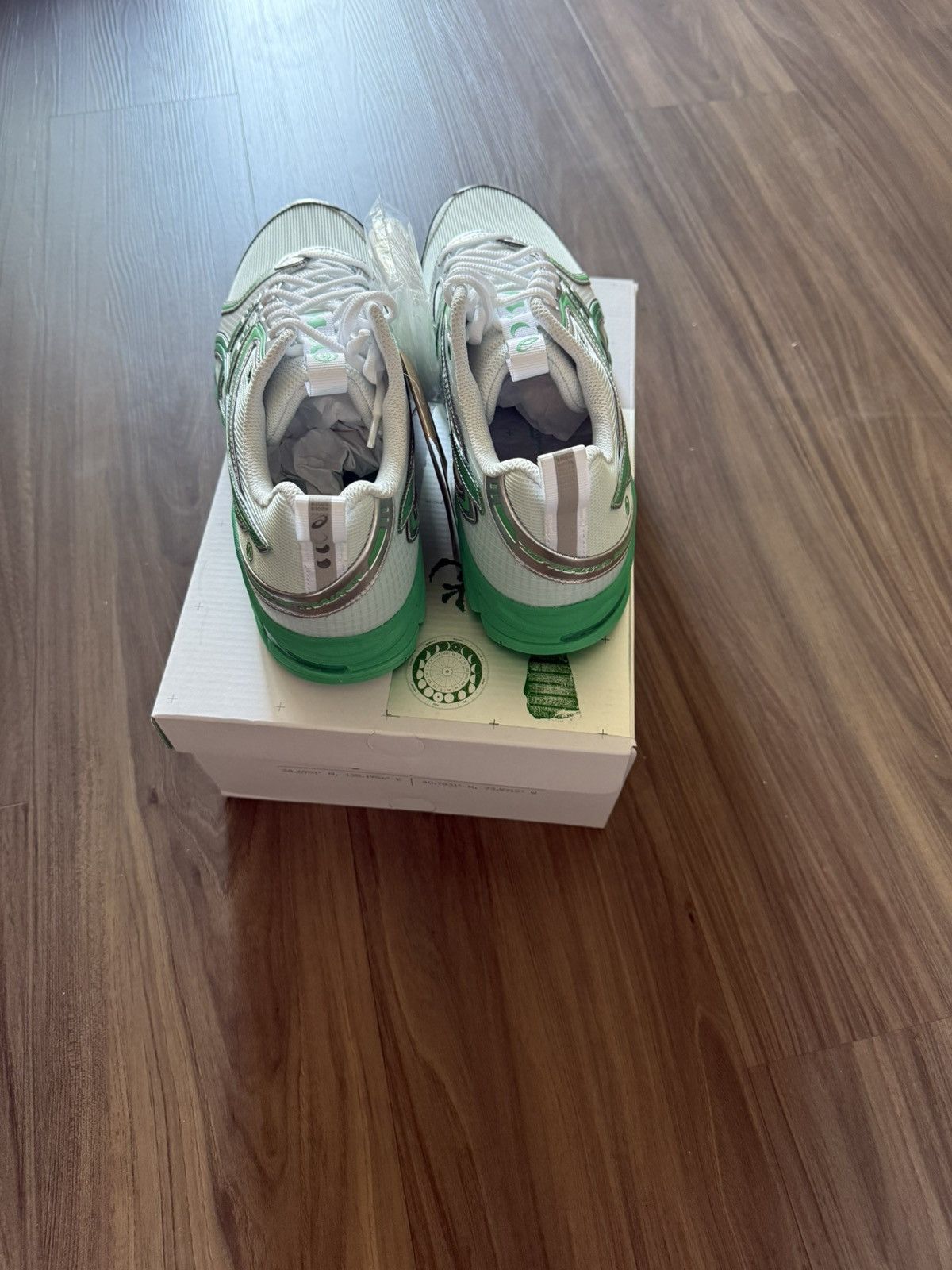 Asics × HIDDEN ASICS x Hidden NY Gel-Venture 6 White Green Silver size 9 Size US 9 / EU 42 - 3 Thumbnail
