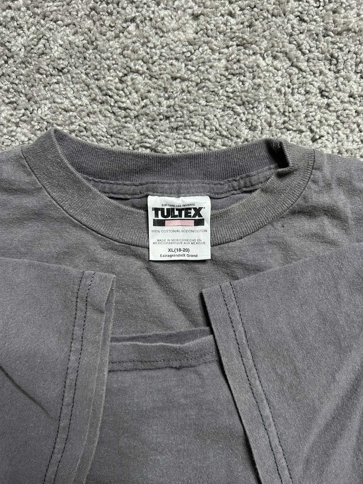 WWE Vintage 90s The Rock Layin the Smack Down WWE Wrestling Tee Size US XL / EU 56 / 4 - 9 Thumbnail
