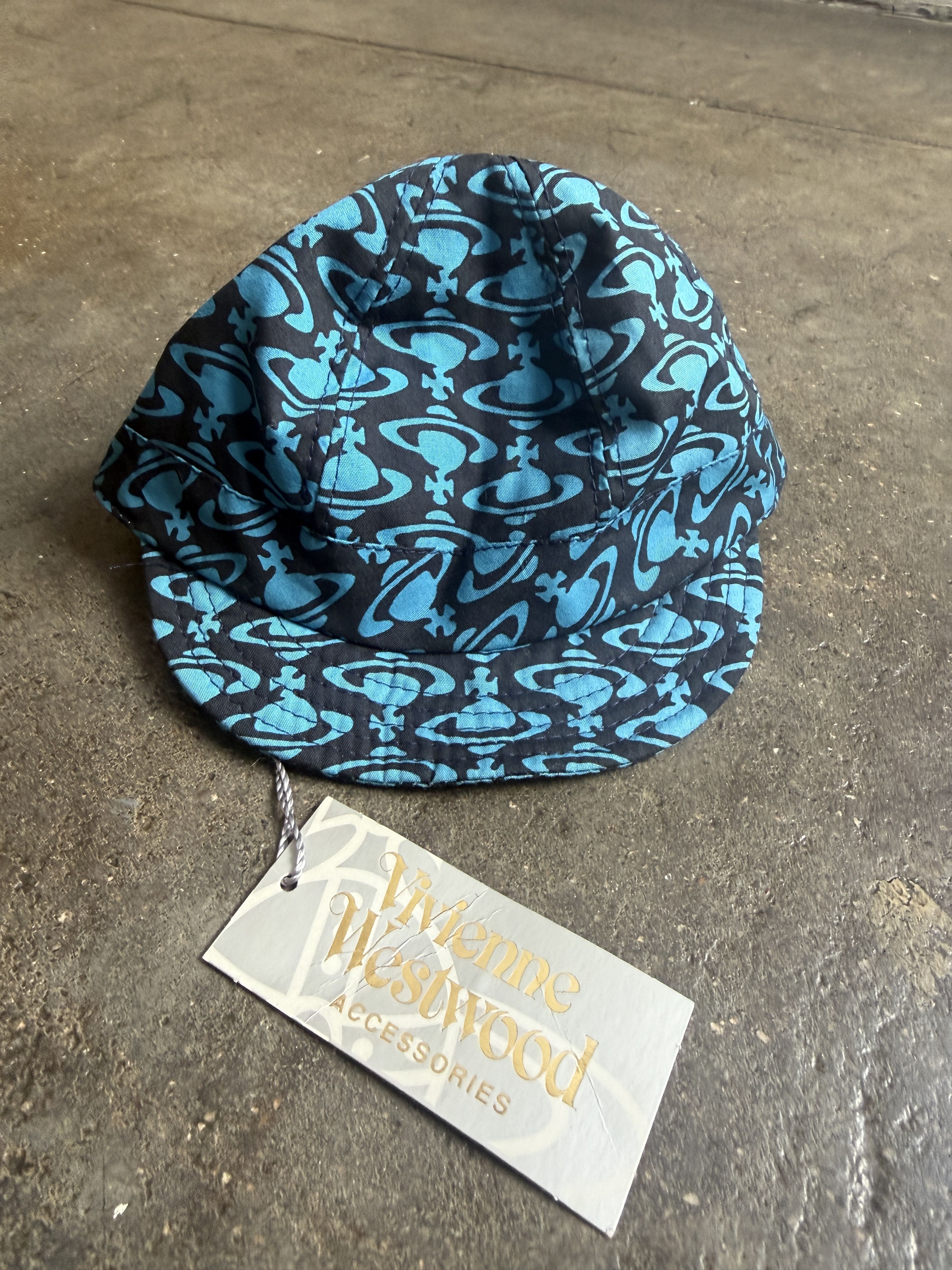 Vivienne Westwood NWT All over Orb print Baby or Kid baseball cap hat Size ONE SIZE - 5 Thumbnail