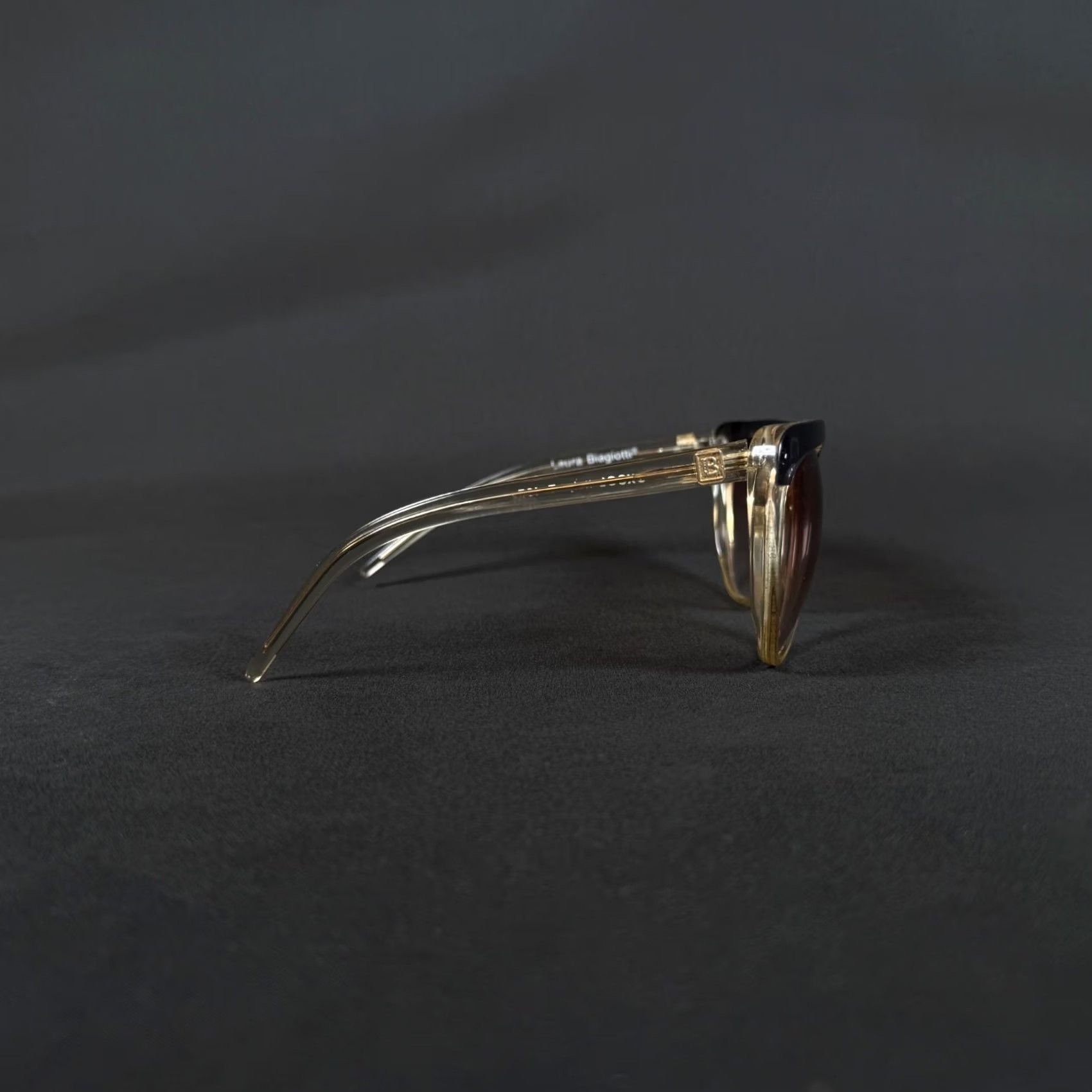 Laura Biagiotti Oversized Sunglasses Brown Gradient Lens OXSOL Italy T-107 VINTAGE Laura Biagiotti Oversized Sunglasses Brown Gradient  main image 2
