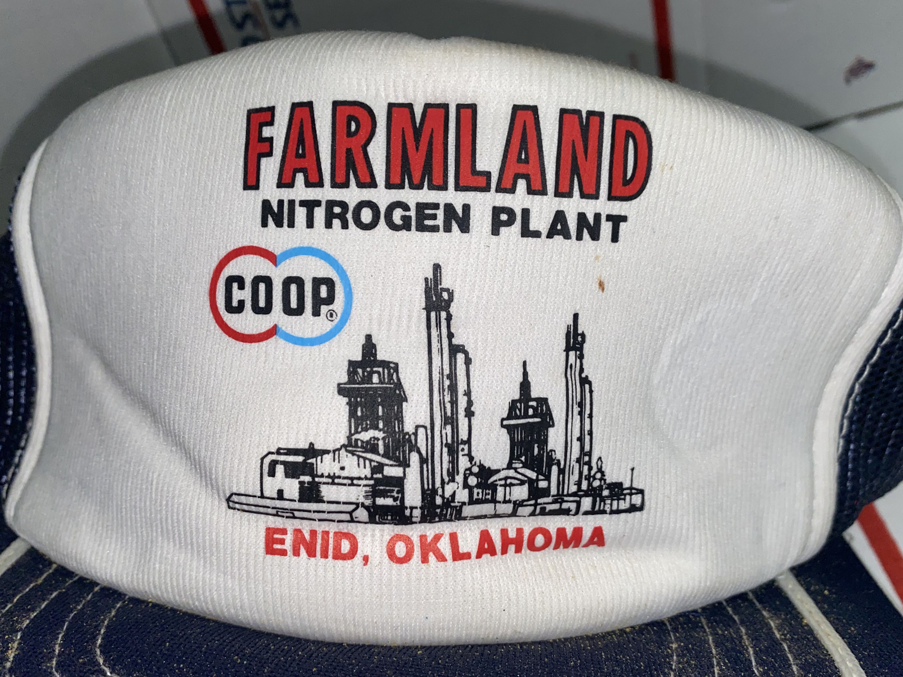 Vintage vtg Farmland nitrogen Plant Co-oP Oklahoma trucker hat cap ! Size ONE SIZE - 2 Thumbnail
