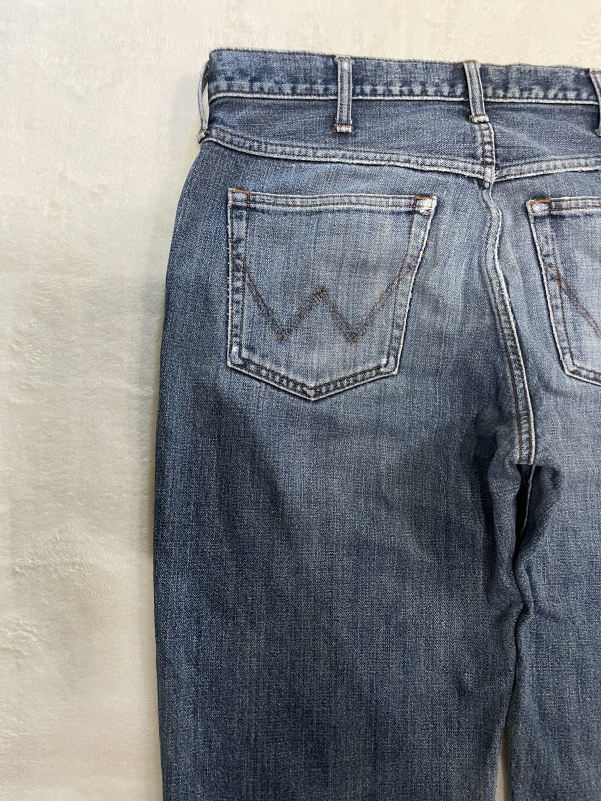 Japanese Brand Vintage Wrangler Japanese Brand Distressed Faded Size US 33 - 12 Thumbnail