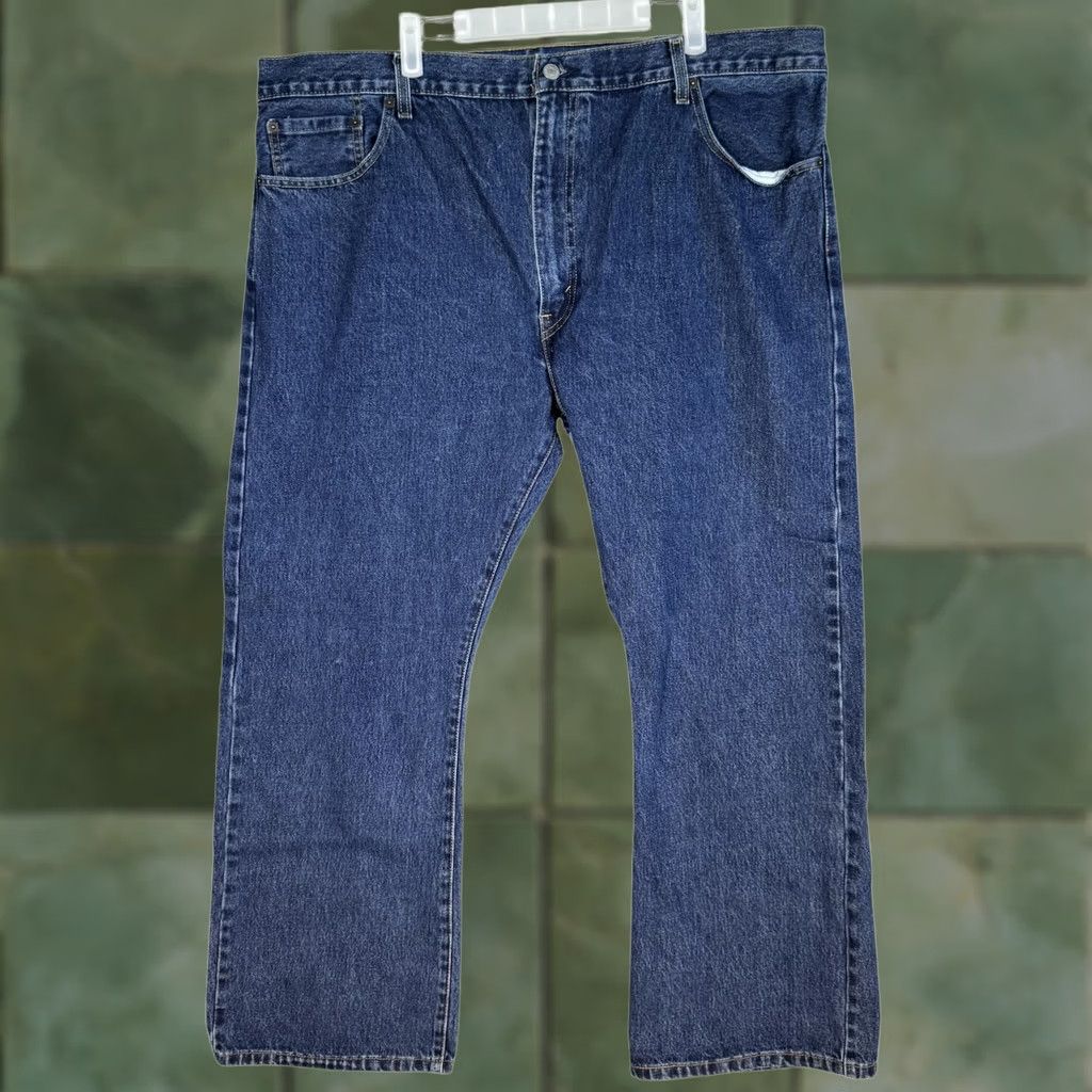 Levi's VINTAGE Levis 517 Jeans Mens 44x30 Blue Denim Bootcut Straight Leg 100% Cotton Size US 44 / EU 60 - 1 Thumbnail