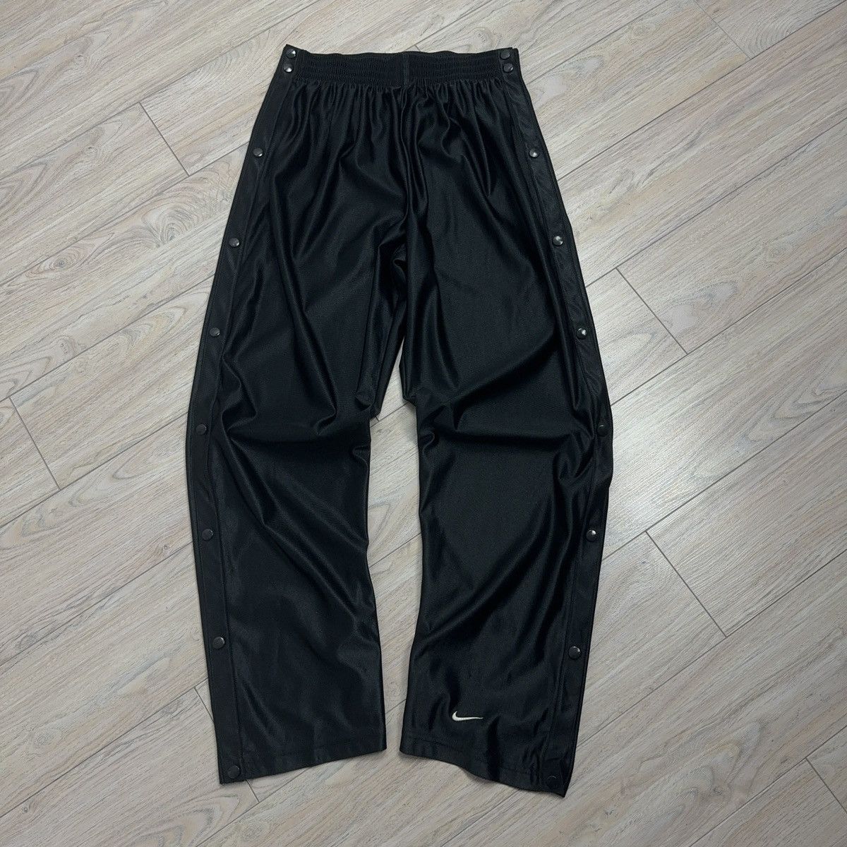Nike Vintage Nike 90s Tearaway Polyester Drill Black Label Jogger Size US 30 / EU 46 - 2 Thumbnail