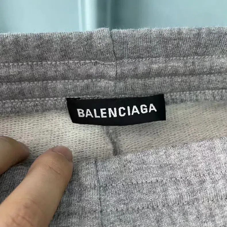 Balenciaga Balenciaga size XS Gray Coke sweatpants Size US 27 - 3 Thumbnail