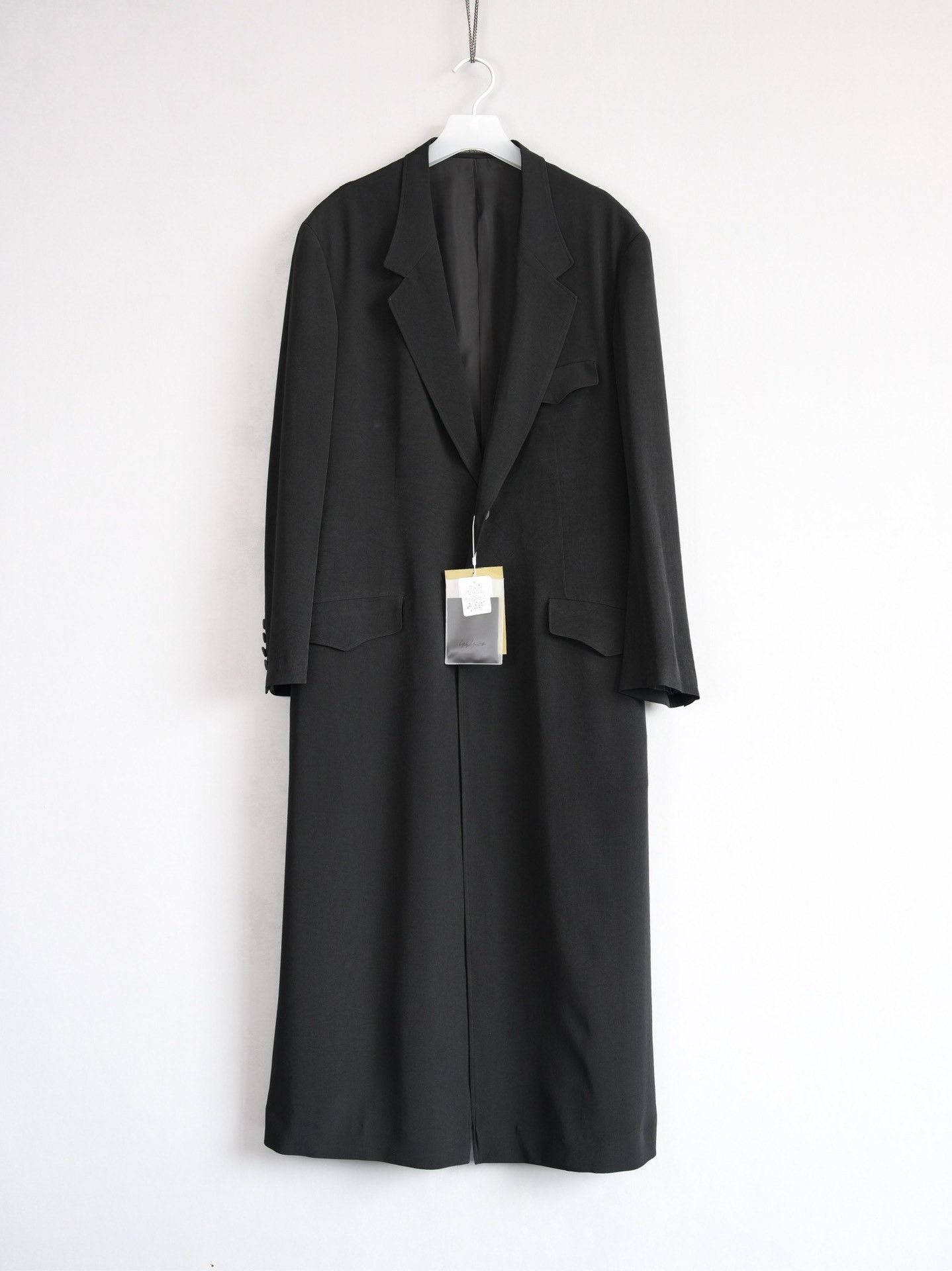 Yohji Yamamoto Yohji Yamamoto 24AW Tuxedo Back Pleat Coat Size L / US 10 / IT 46 - 1 Thumbnail