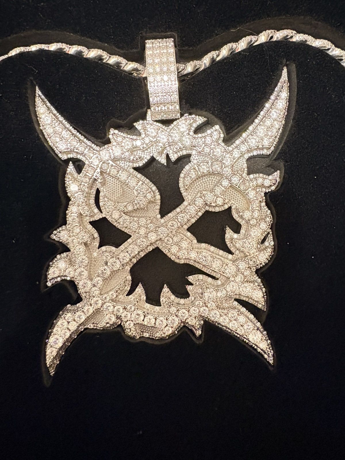 Ken Carson Ken Carson A Great Chaos Tour X Chain Size ONE SIZE - 4 Thumbnail