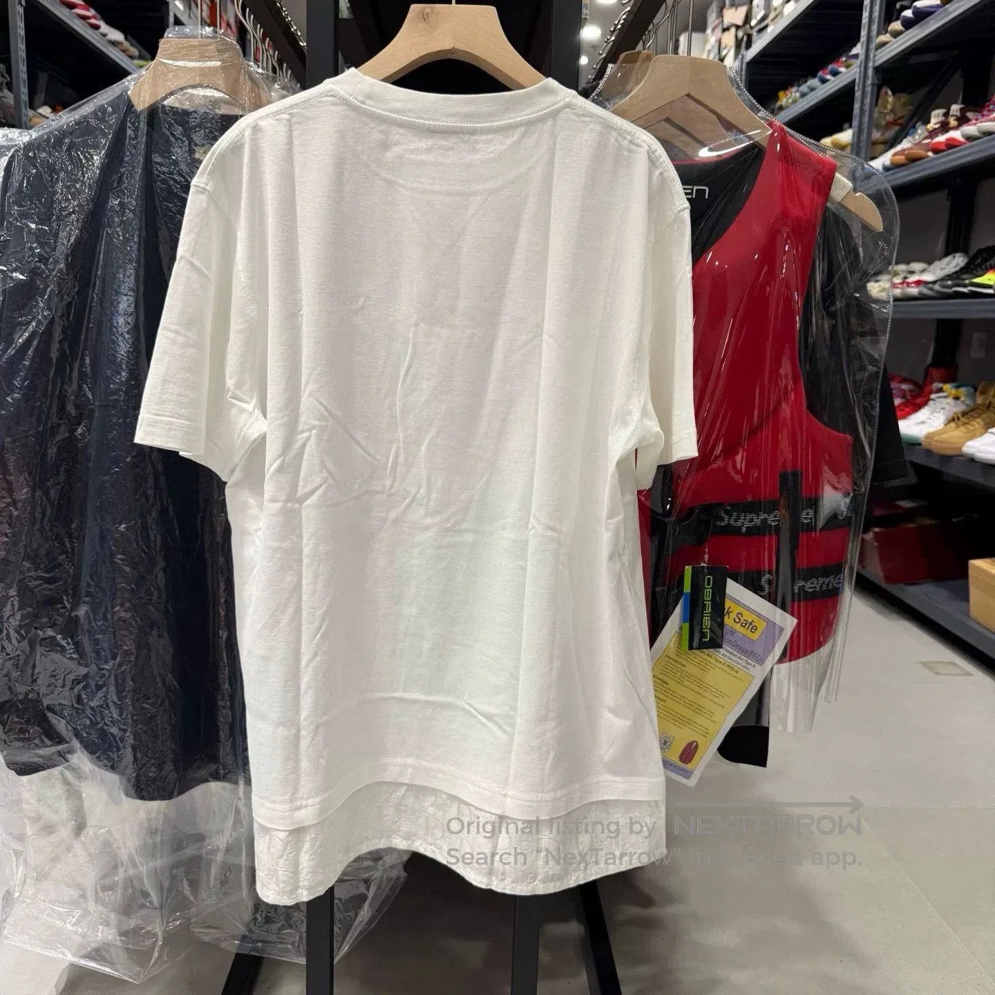 Dior DIOR Solid Letter Jacquard Short-Sleeve T-Shirt. Size US M / EU 48-50 / 2 - 2 Thumbnail