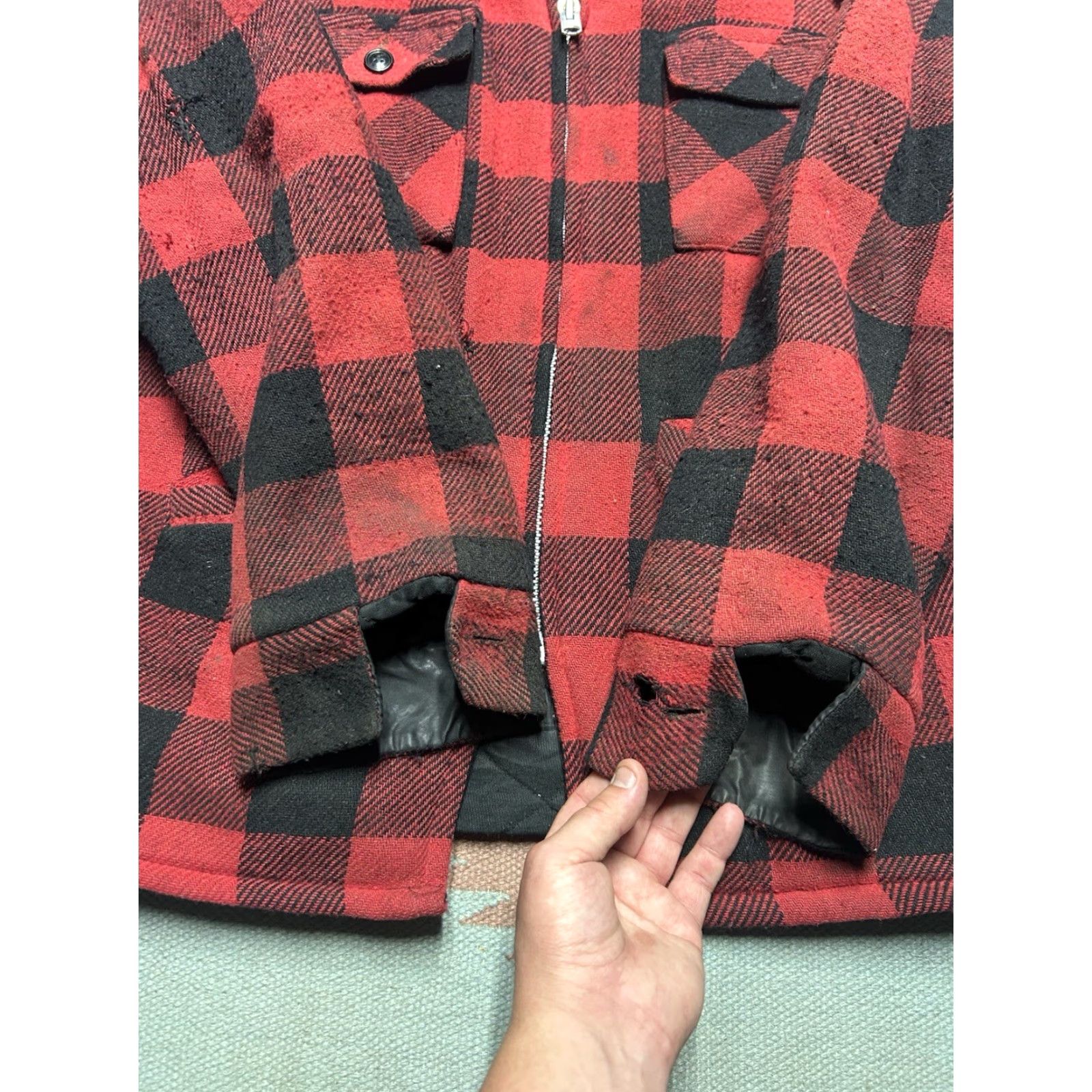 Vintage VINTAGE Buffalo Jacket Wool Zip Plaid Weatherguard Quilt Lined Large 50s 60s Red Mens Size US L / EU 52-54 / 3 - 5 Thumbnail