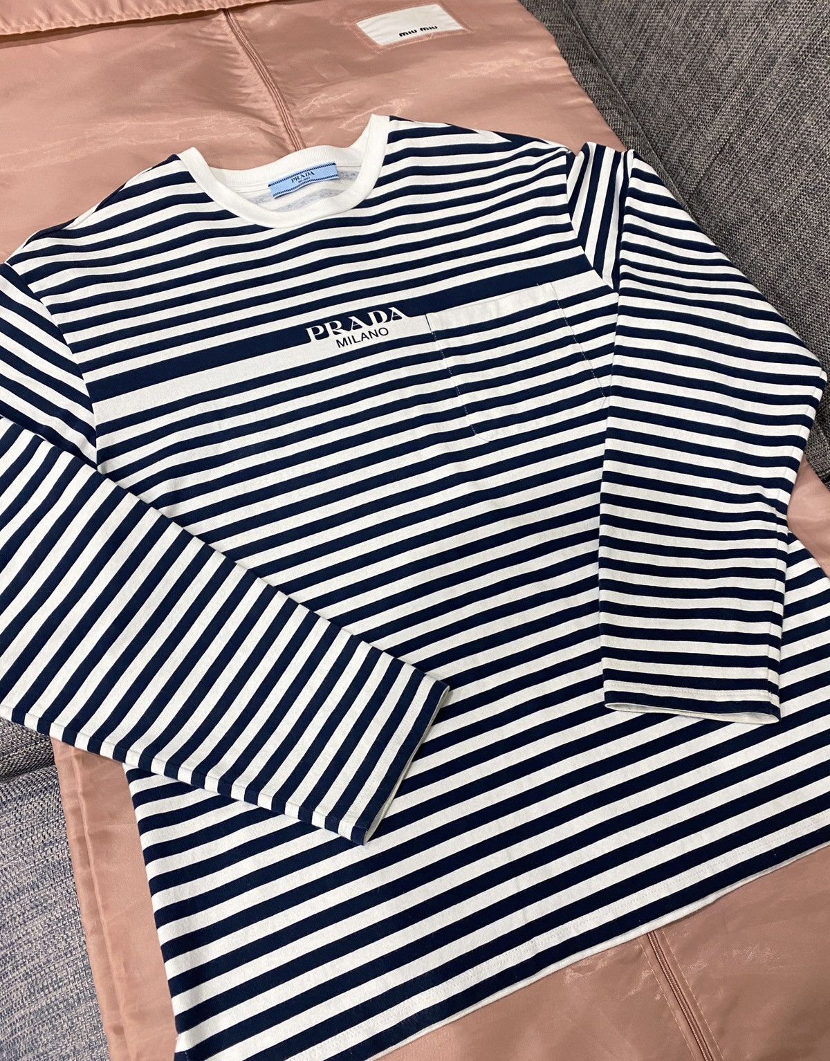 Prada PRADA Long-Sleeve T-Shirt/Top with Logo Size S / US 4 / IT 40 - 2 Thumbnail