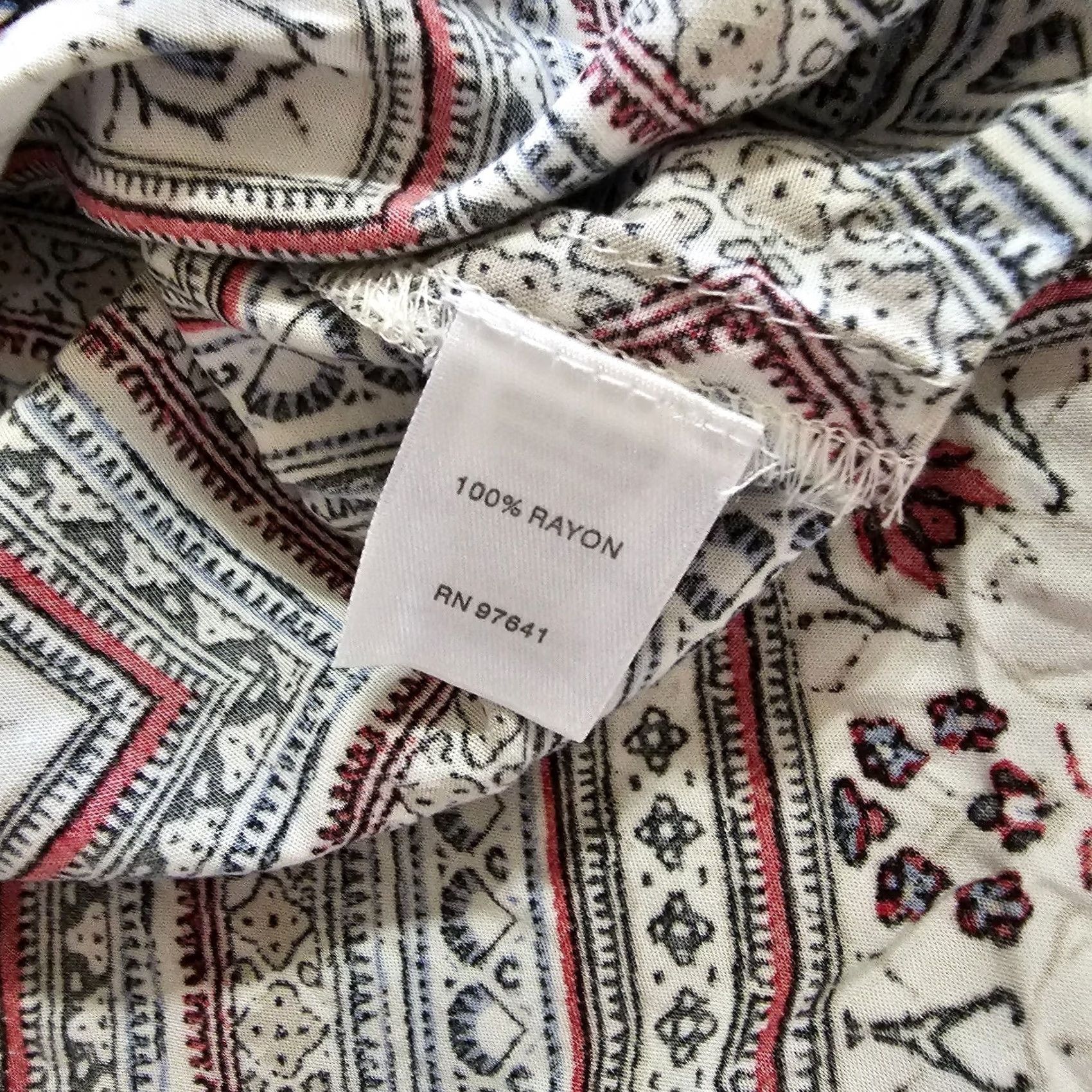 J. Jill J. Jill Top Shirt Womens Large Petite White Red Bandana Round Neck 3/4 Sleeve Blouse Womens Size L / US 10 / IT 46 - 7 Thumbnail