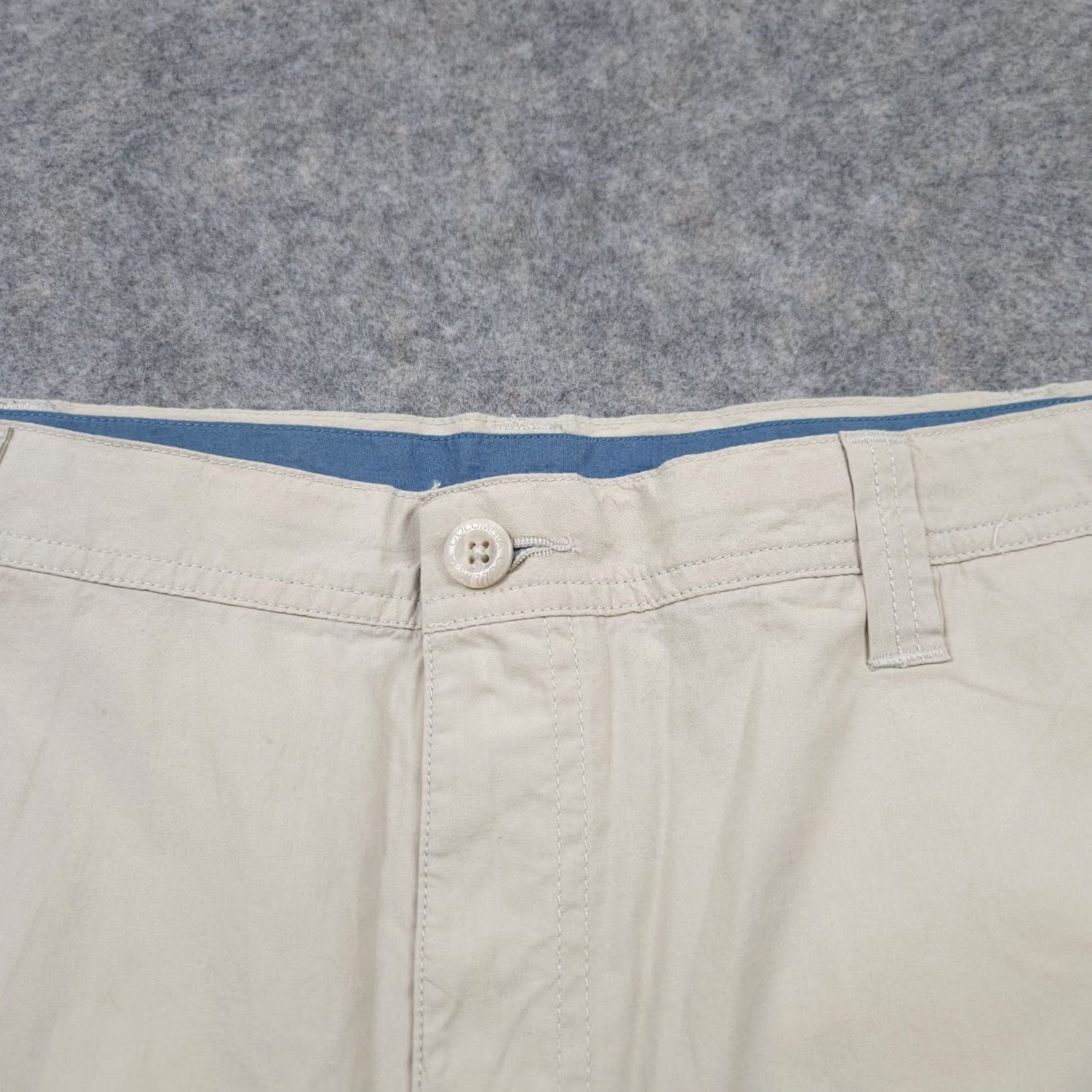 Vintage Columbia Shorts Mens 42 Tan 8'' Inseam Modern Classic Easy Fit Outdoor Camping Casual Travel Size US 42 / EU 58 - 3 Thumbnail
