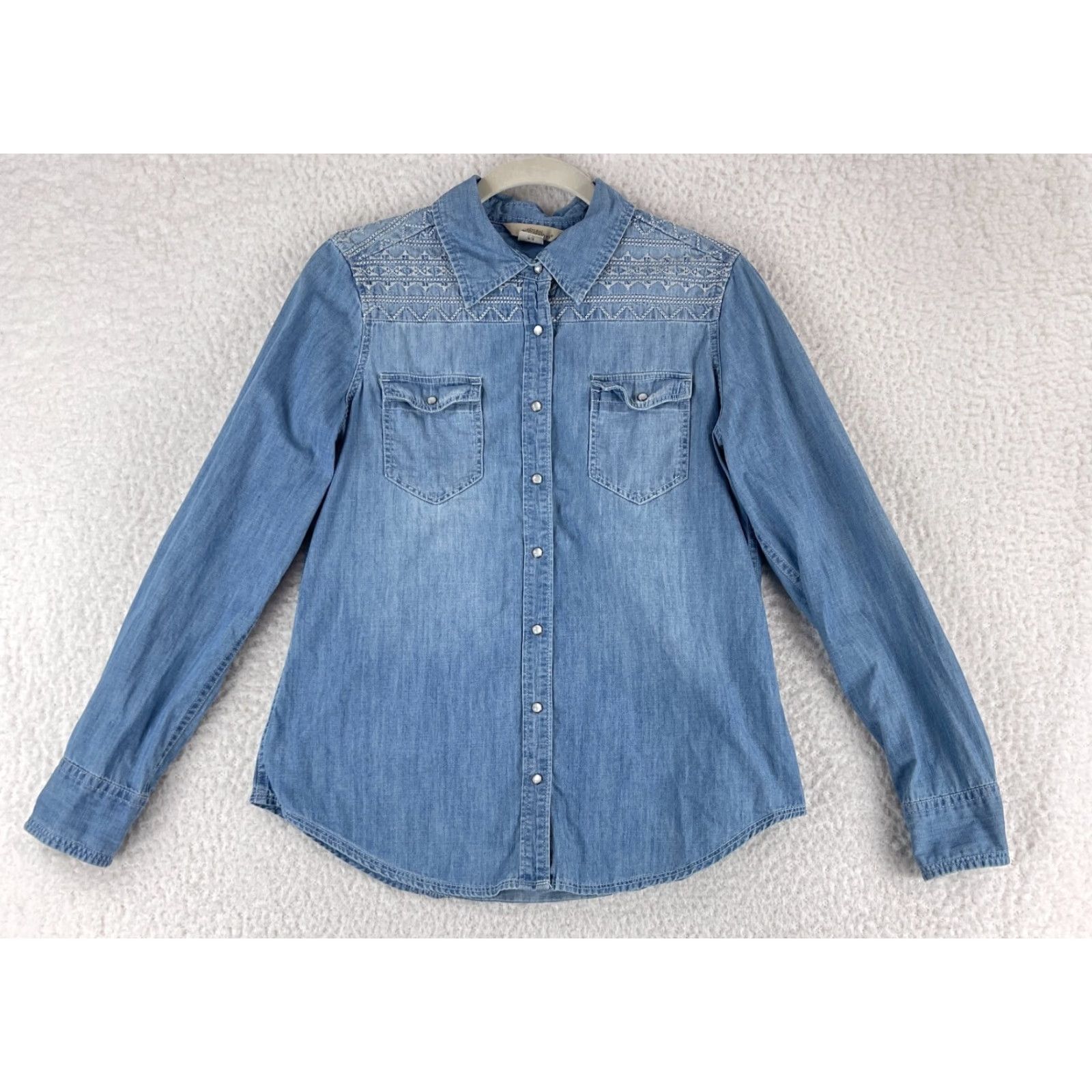 Vintage Natural Reflections Blue Chambray Snap Button Shirt Womens Medium Embroidered Button-Up Casual Shirt Size M / US 6-8 / IT 42-44 - 2 Thumbnail