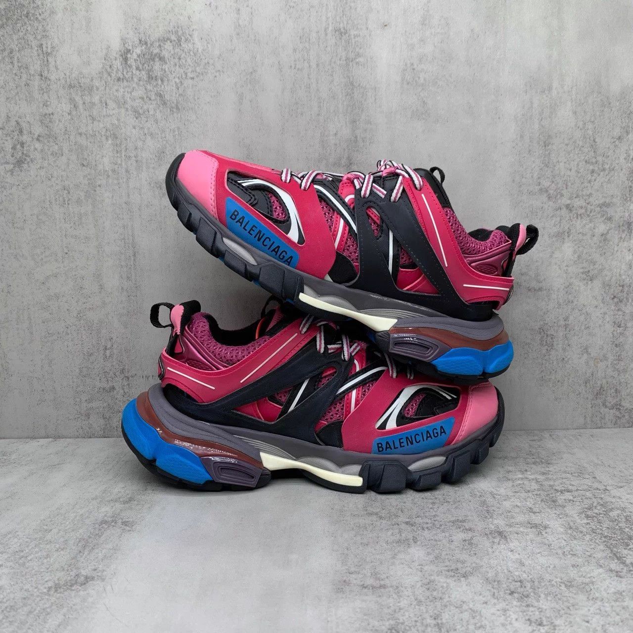 Balenciaga Balenciaga Track Pink 35 98 New with Box Size US 4.5 / IT 34.5 - 2 Thumbnail