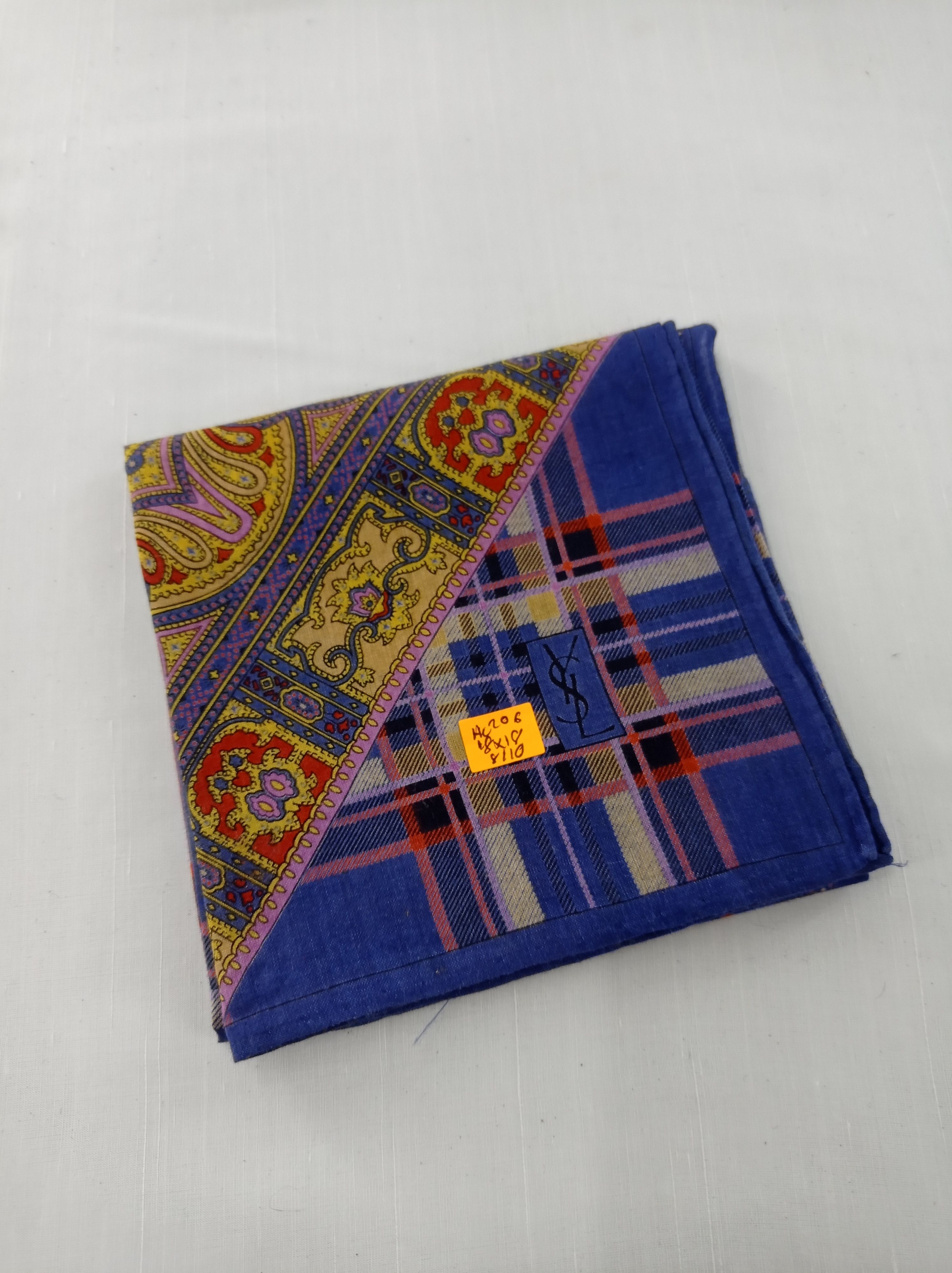 Vintage Vintage Yves Saint Laurent Handkerchief / Neckwear / Bandana Size ONE SIZE - 2 Thumbnail