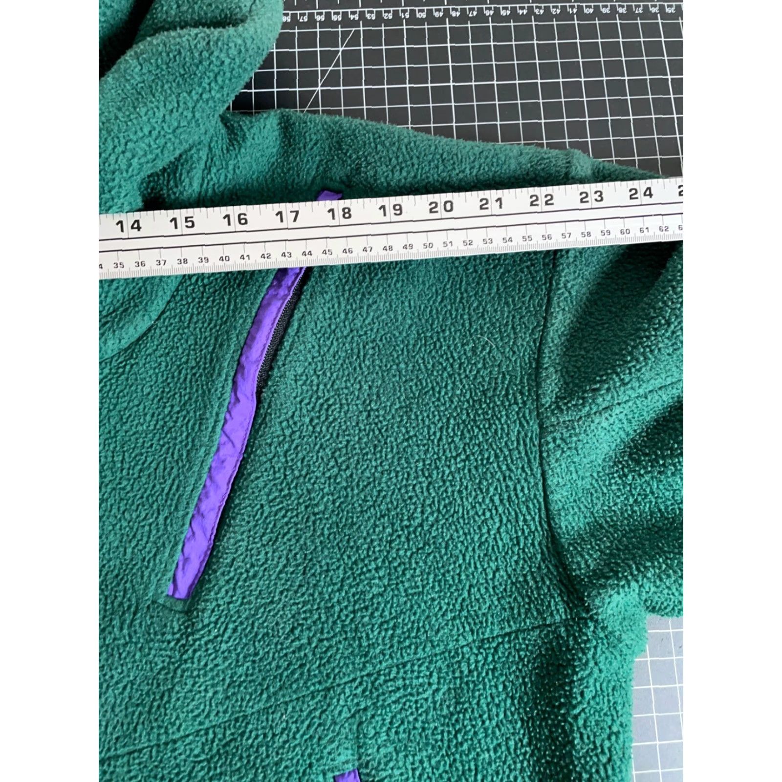 The North Face VINTAGE The North Face Jacket Green Purple 90s Zip Up Fleece Mens Large USA Made Retro Size US L / EU 52-54 / 3 - 7 Thumbnail