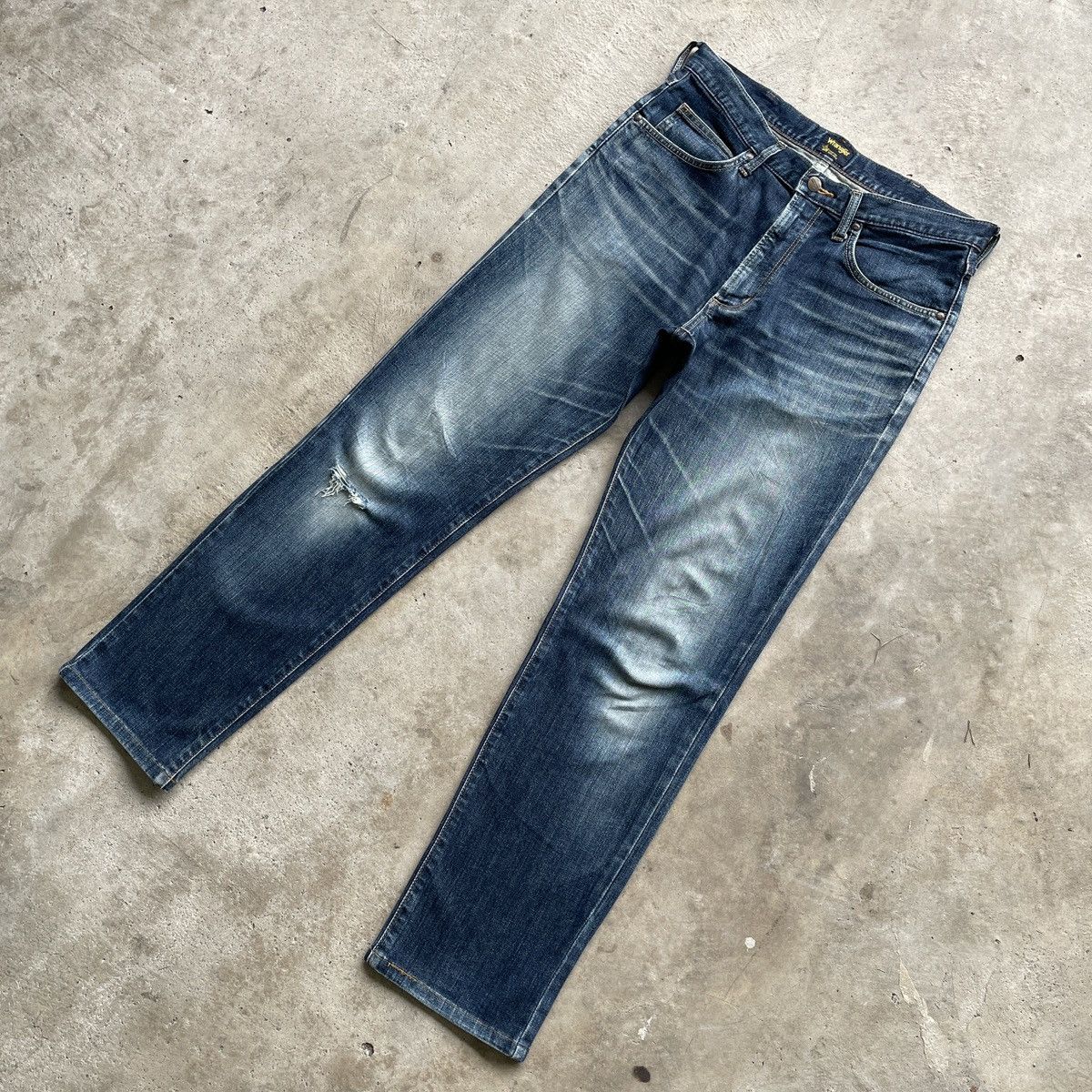 Jean × Vintage × Wrangler Vintage Wrangler Faded Denim Distressed Jeans Pants W32x30.5 Size US 32 / EU 48 - 2 Thumbnail
