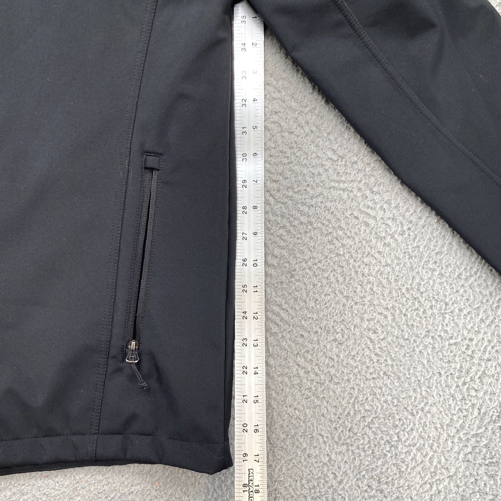 Port Authority Astec Industries Strategic Procurement Full Zip Soft Shell Jacket Men’s XL Black Port Authority Brand Size US XL / EU 56 / 4 - 6 Thumbnail