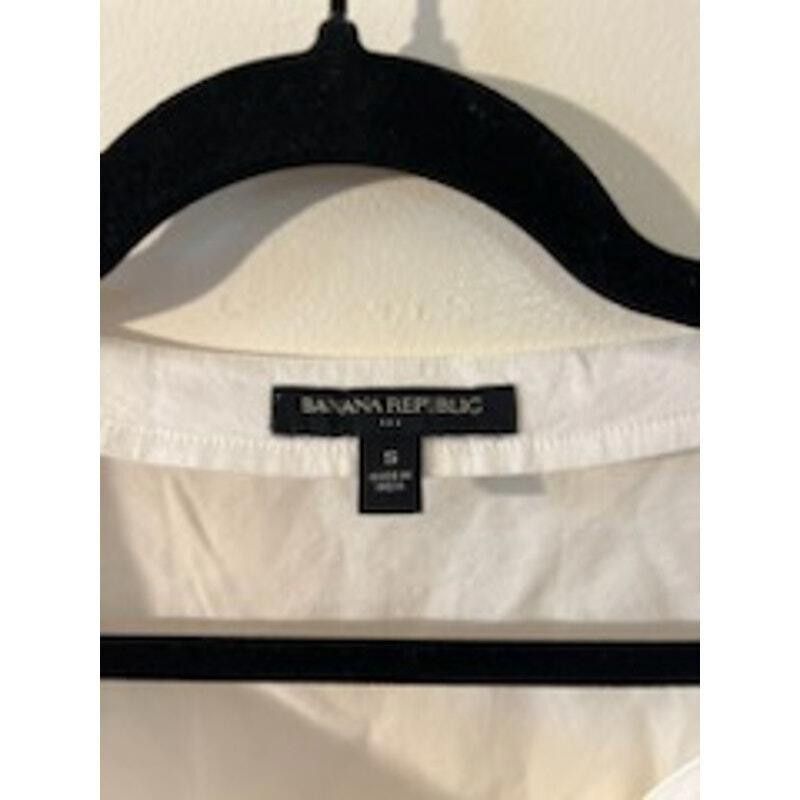 Banana Republic Banana Republic Embroidered V-Neck Top White Size Small Size S / US 4 / IT 40 - 4 Thumbnail