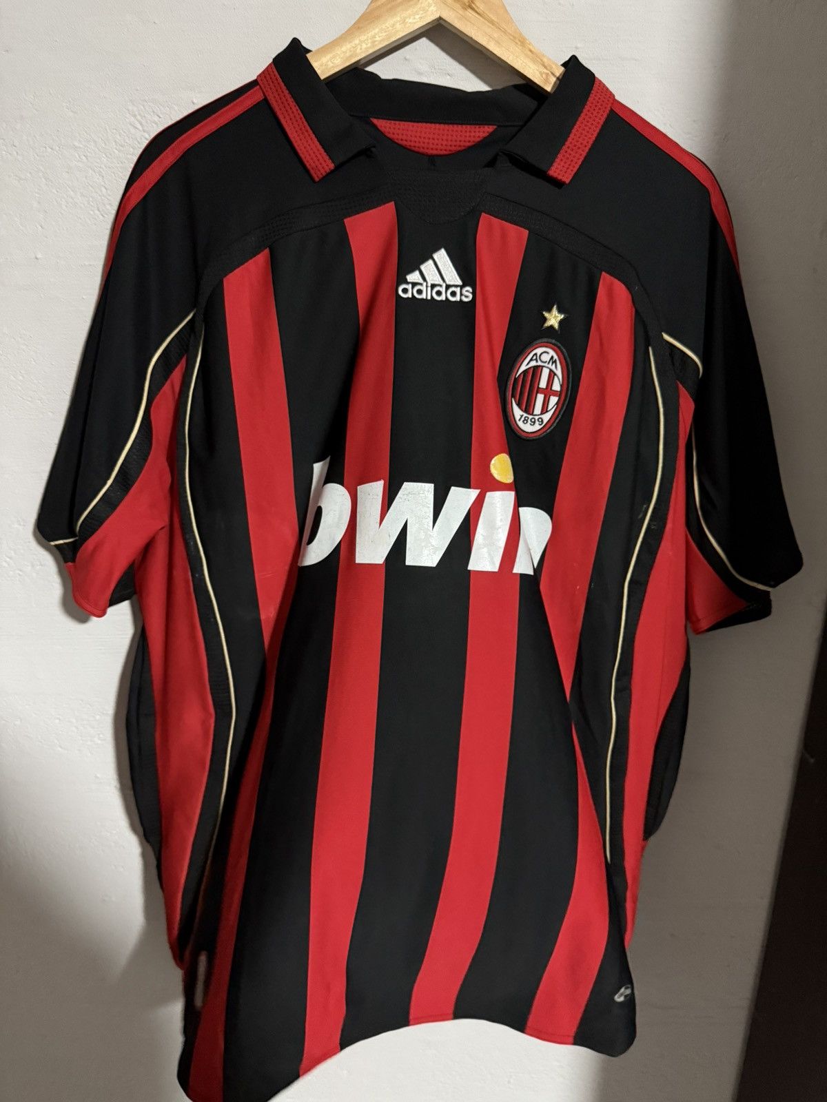 Adidas AC MILAN JERSEY Size US XL / EU 56 / 4 - 1 Thumbnail