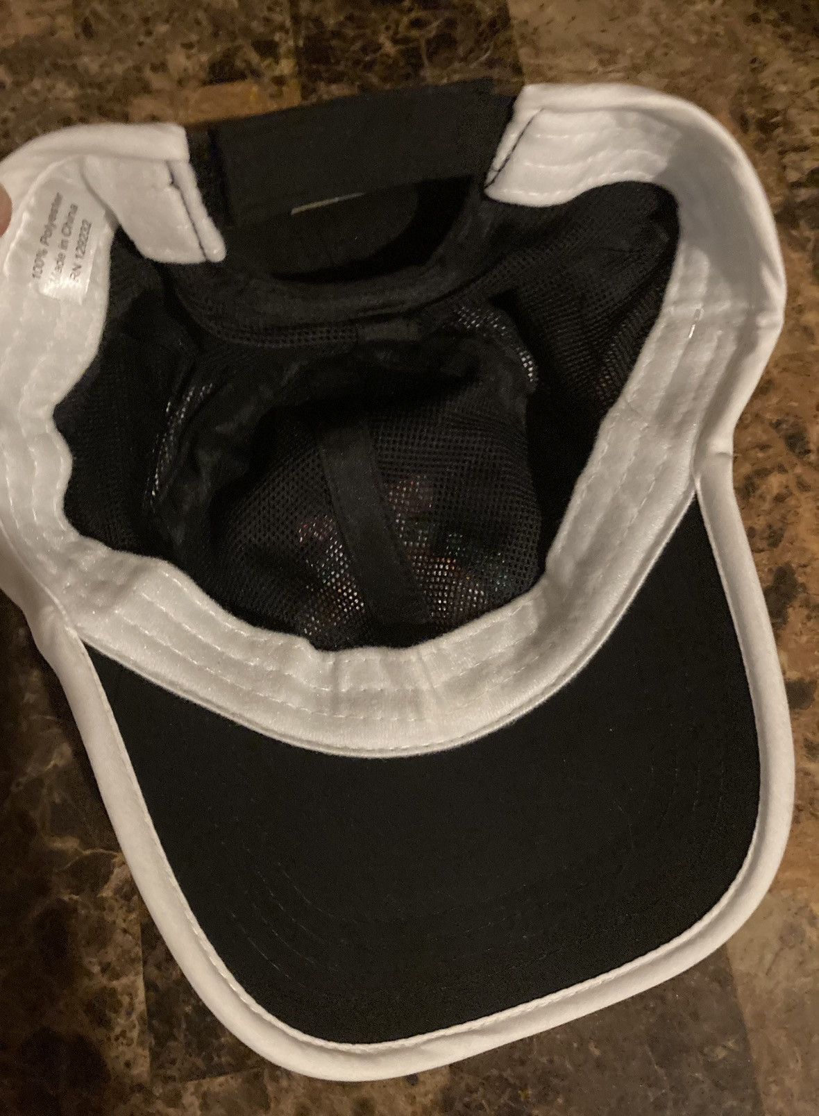 Wilson Wilson World Tennis Classic Shadow Mountain Velcro hat nwt Size ONE SIZE - 6 Thumbnail