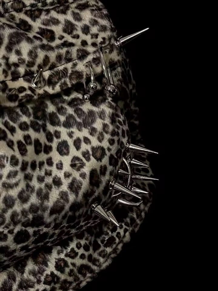 Other Punk Rivet Leopard Gothic Large Capacity Backpack Size ONE SIZE - 3 Thumbnail