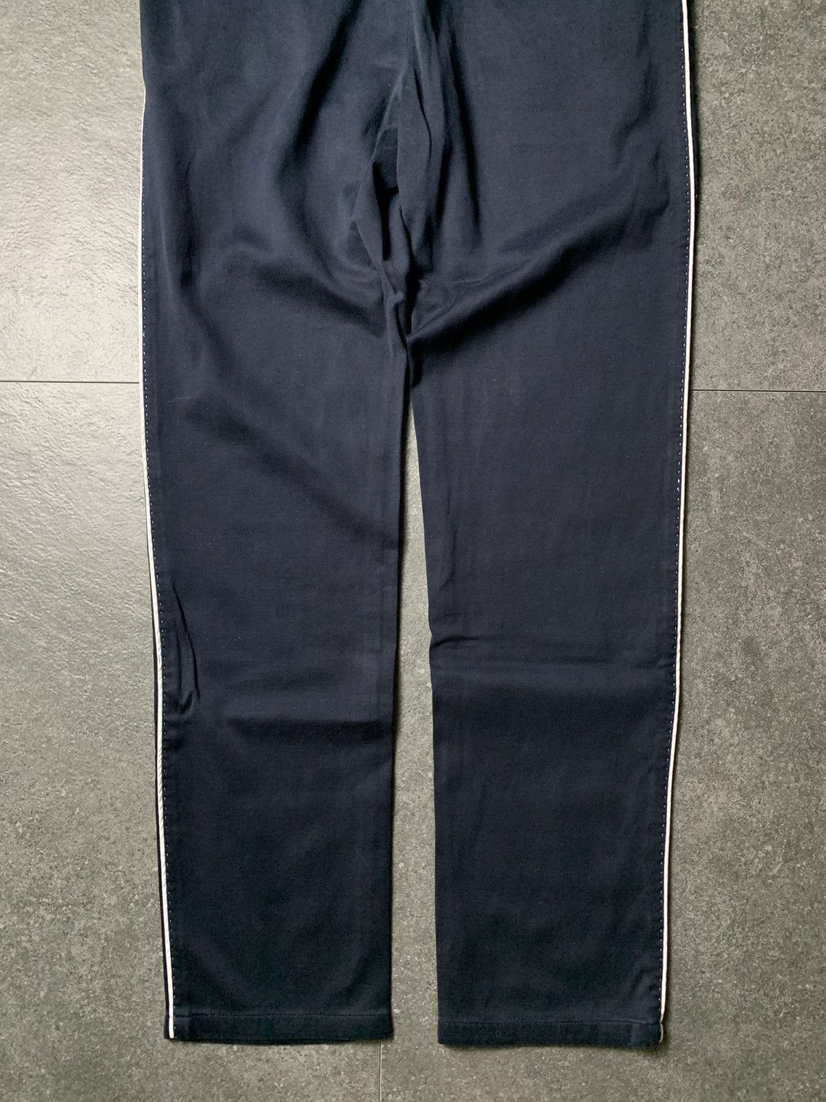 Dolce & Gabbana 2000s Dolce & Gabbana Casual White Line Trousers Size US 33 - 12 Thumbnail