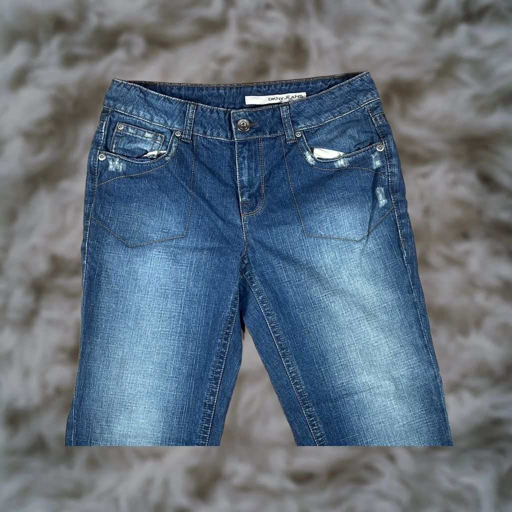DKNY VINTAGE: No DKNY Jeans Straight Leg High Rise Blue Denim Distressed Womens Size 8 Jeans Distressed DKNY Blue Denim Jeans Size 30" / US 8 / IT 44 - 1 Thumbnail