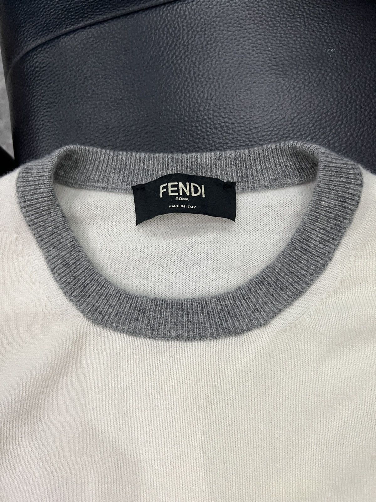 Fendi Fendi Monster Patch Colorblock Sleeve Knit Sweater Size US S / EU 44-46 / 1 - 6 Thumbnail
